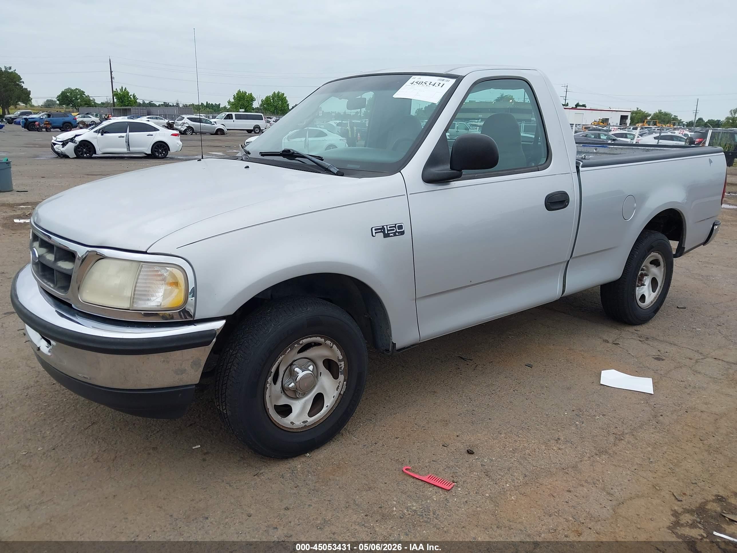 FORD F-150 image 2