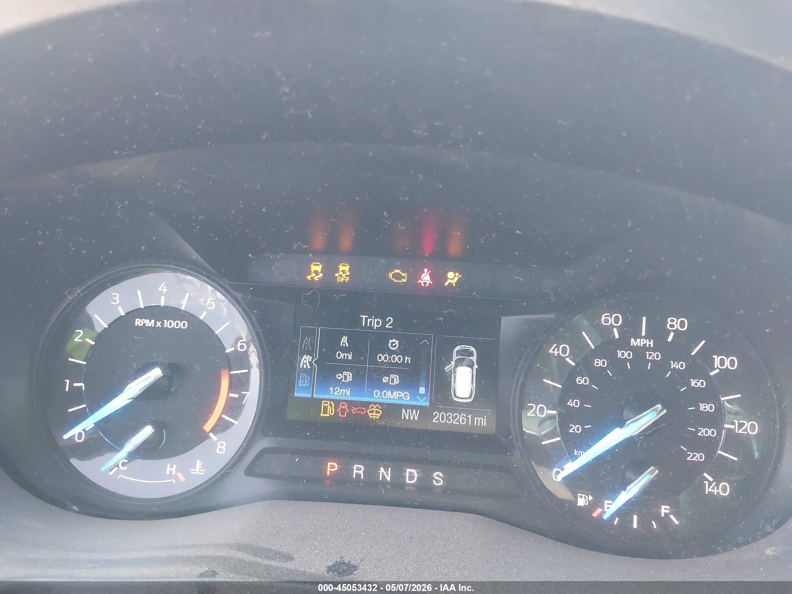 FORD EXPLORER image 7
