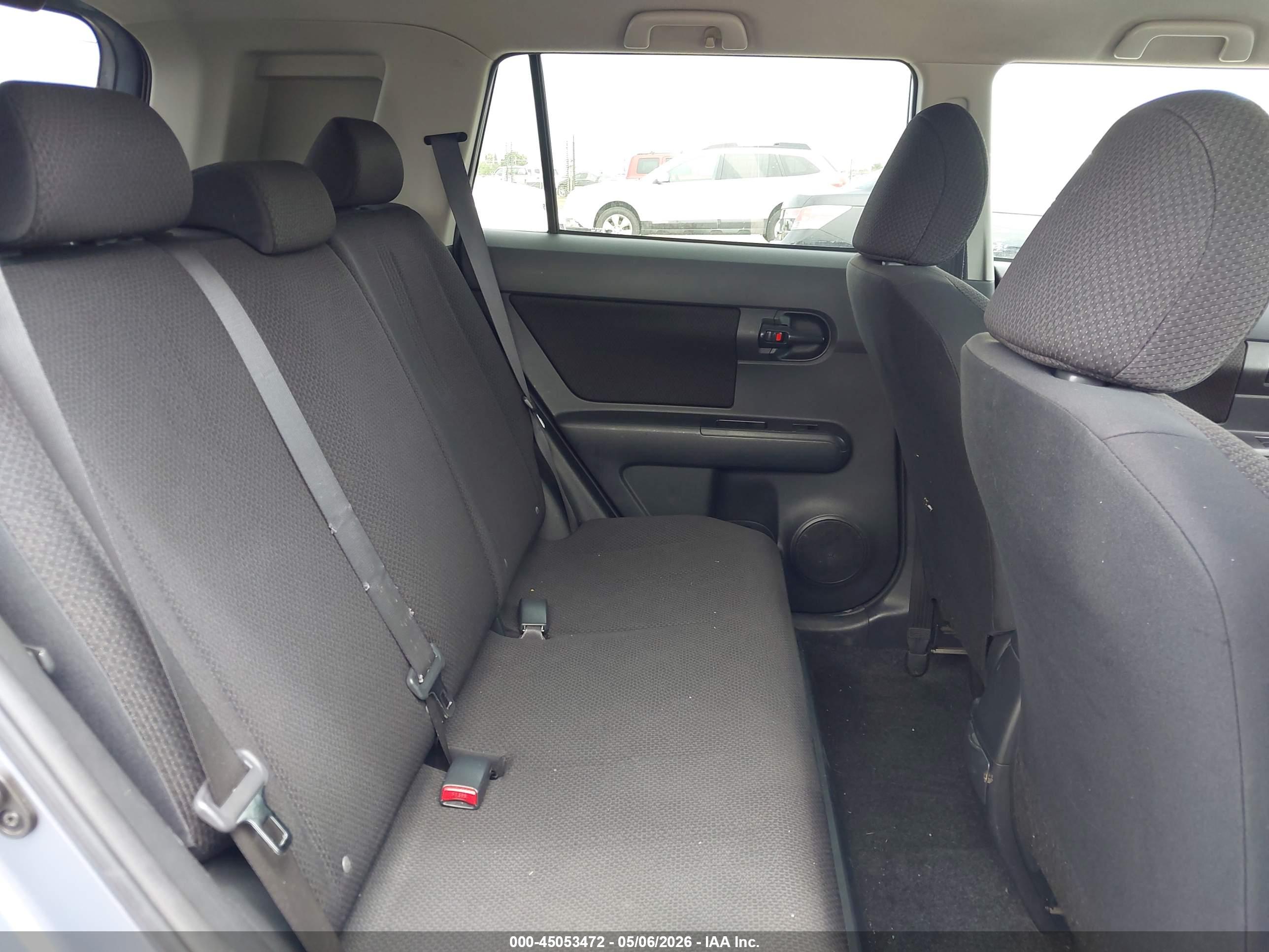 SCION XB image 8