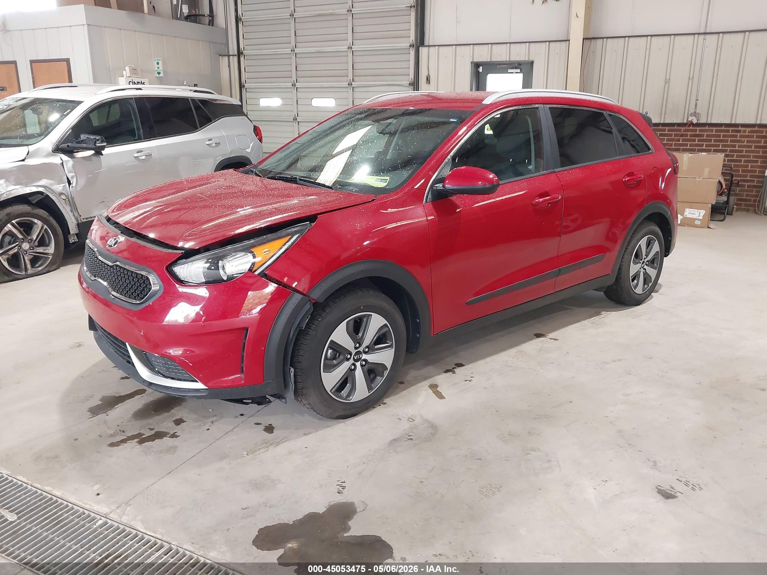 KIA NIRO image 2