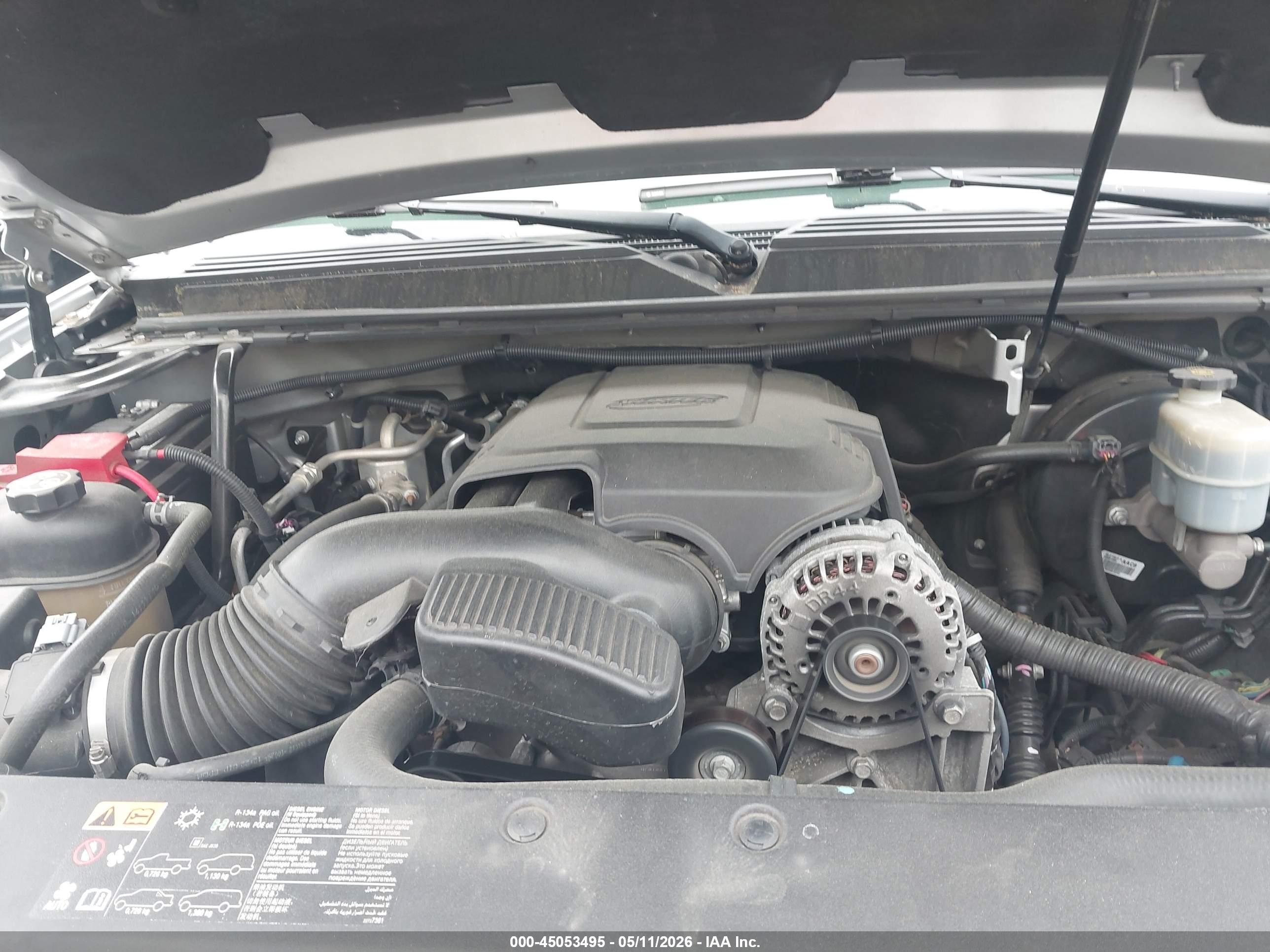 CHEVROLET SUBURBAN image 10