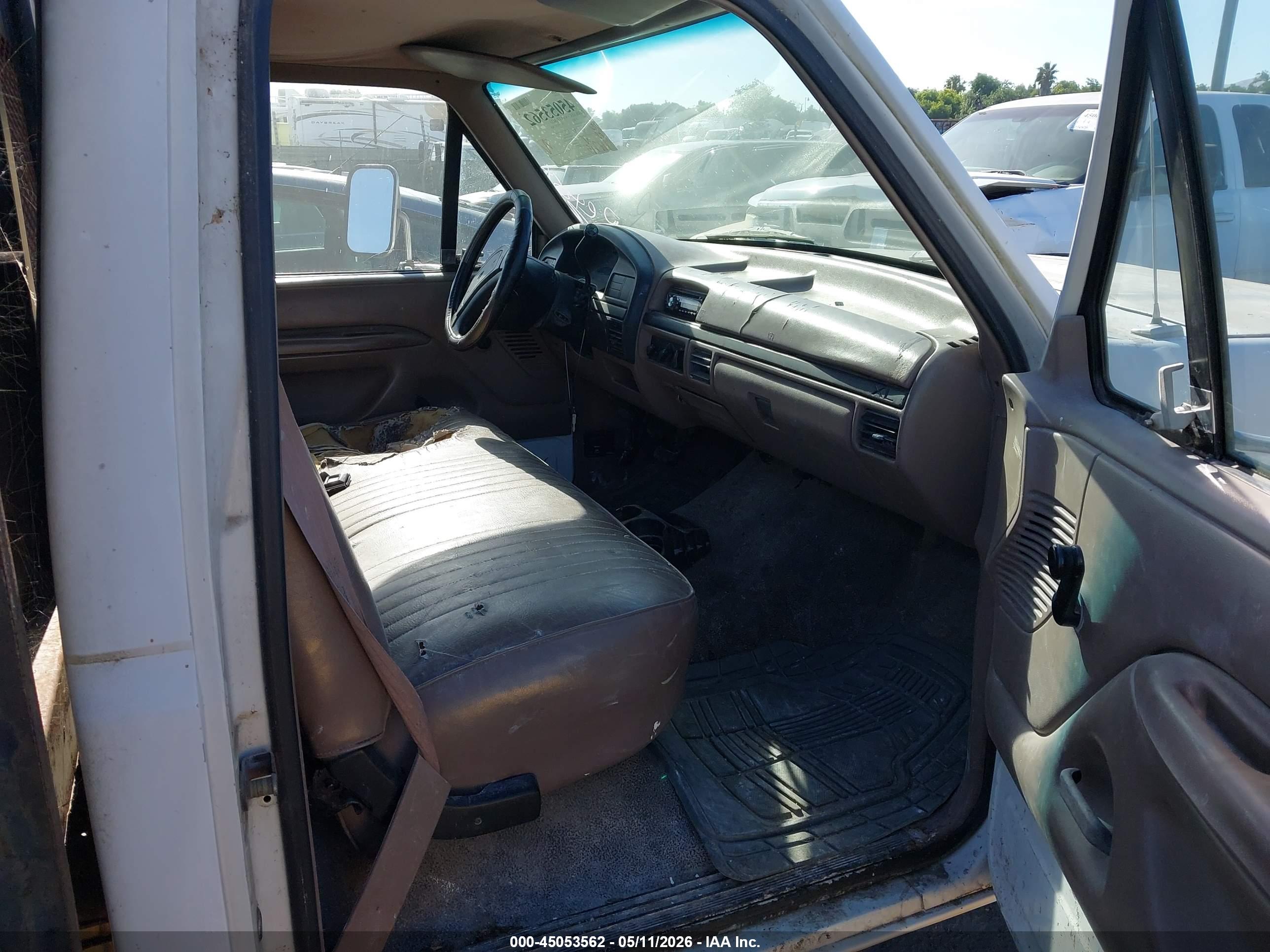 FORD F-350 image 8