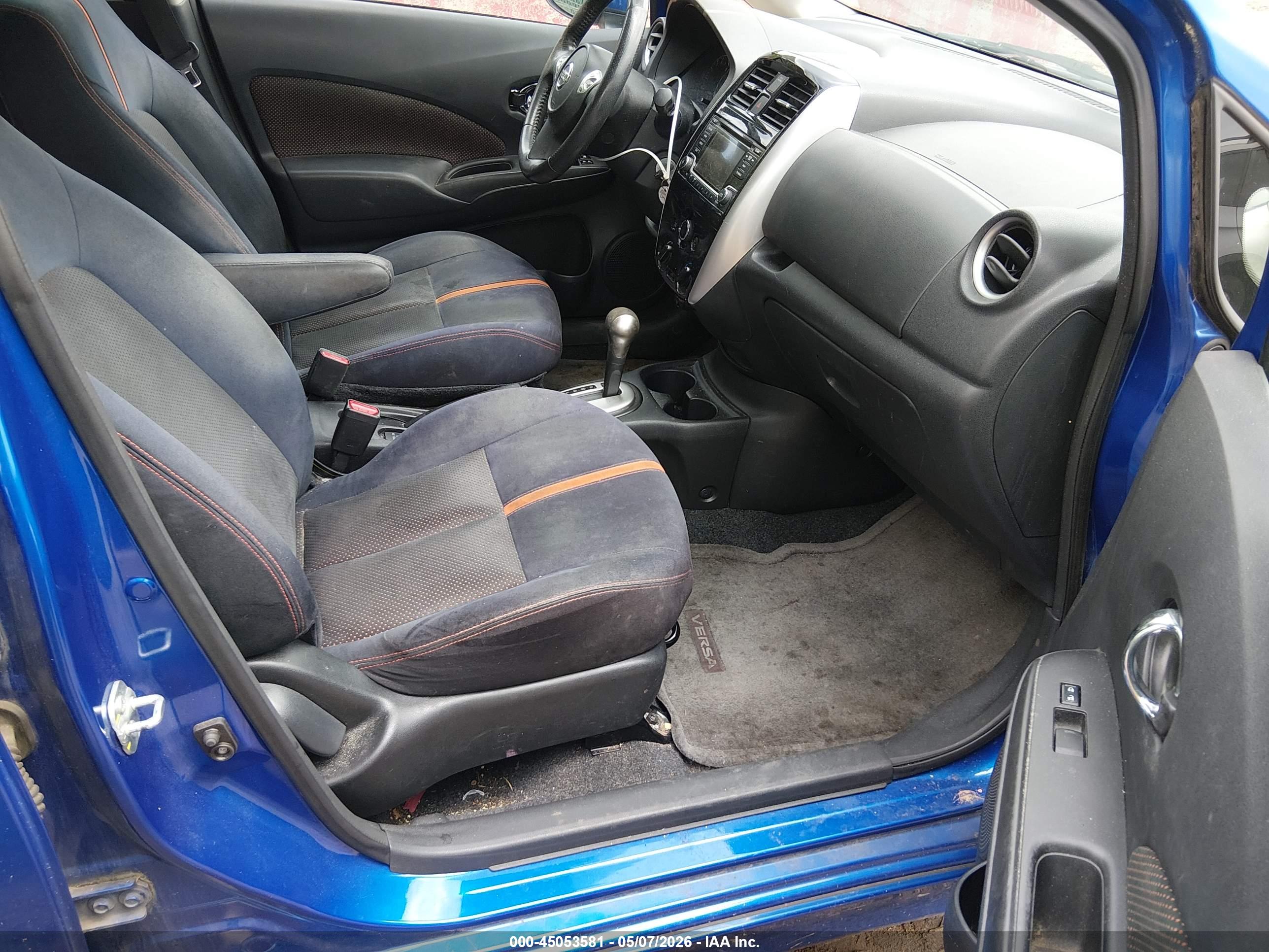 NISSAN VERSA image 5