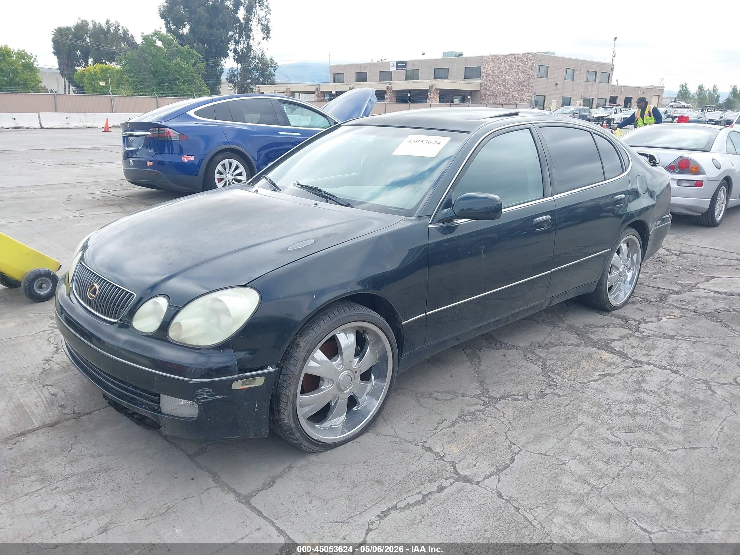 LEXUS GS image 2