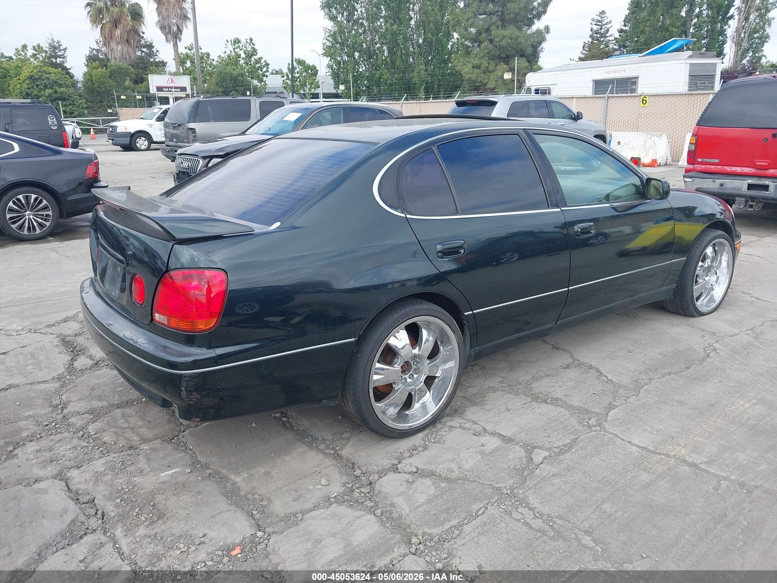 LEXUS GS image 4