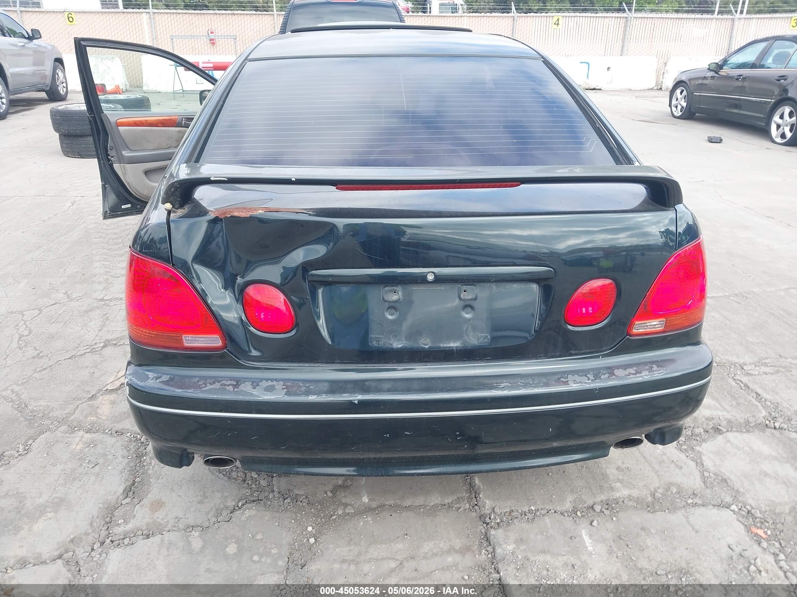 LEXUS GS image 6