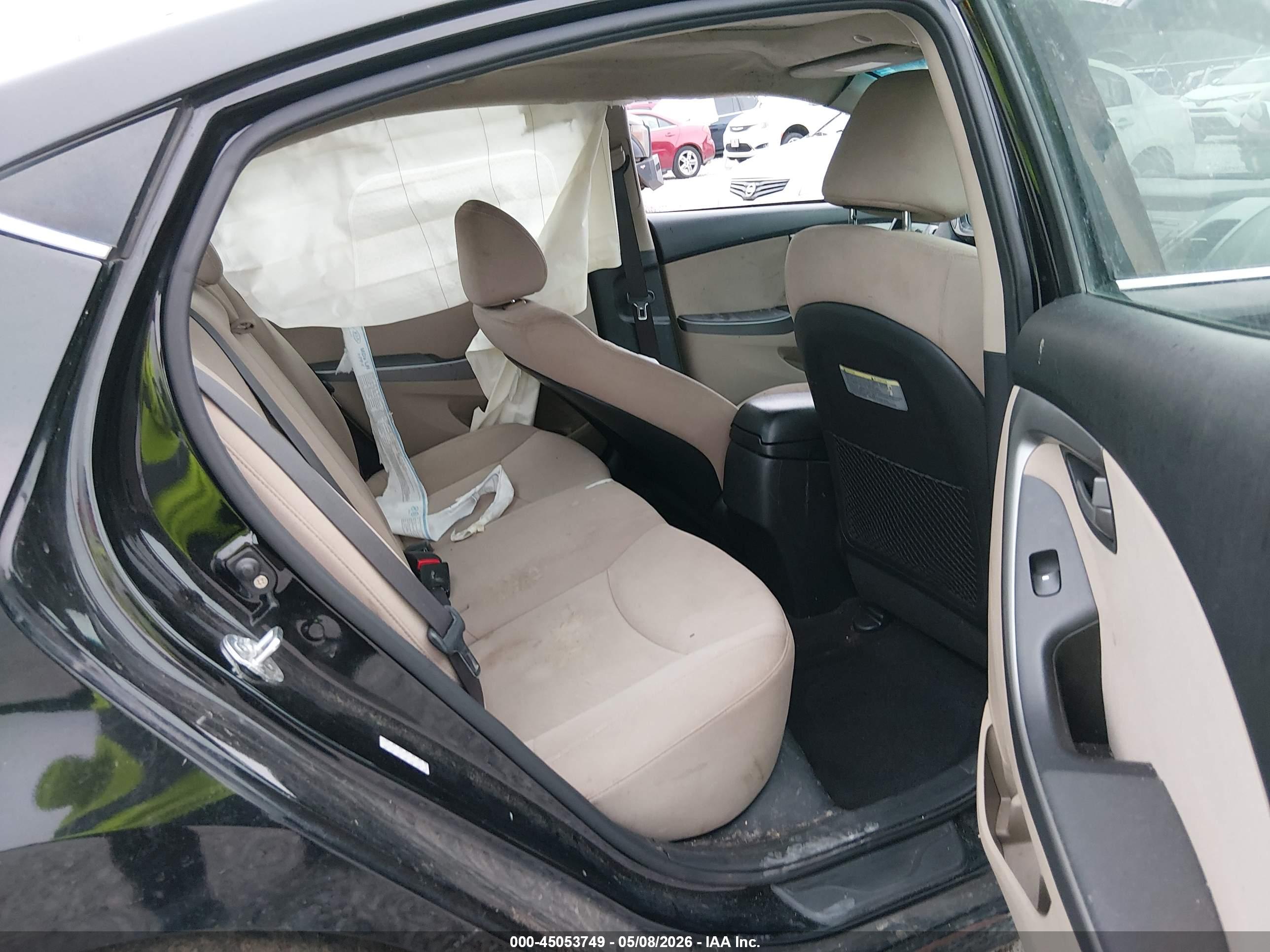 HYUNDAI ELANTRA image 8
