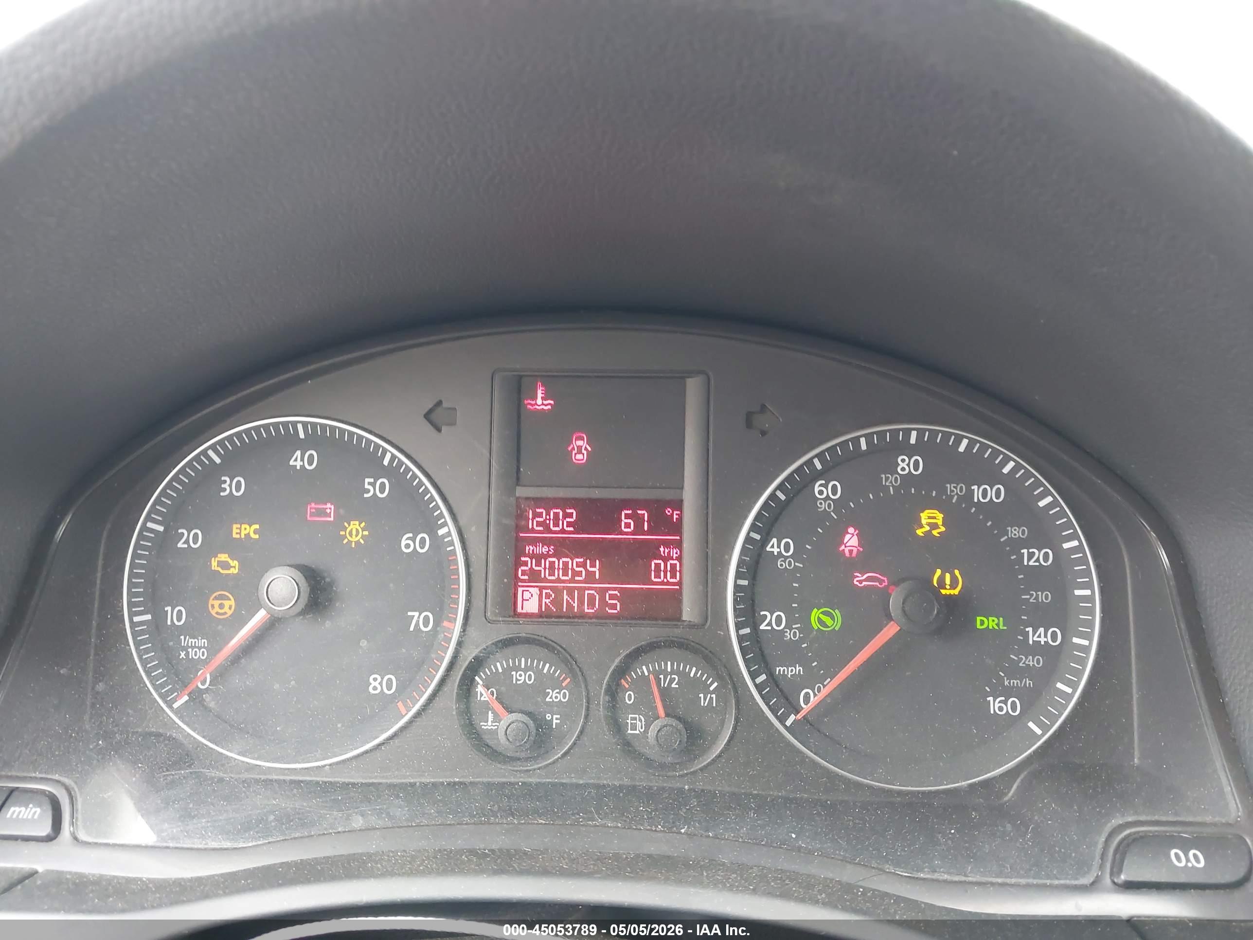 VOLKSWAGEN JETTA image 7