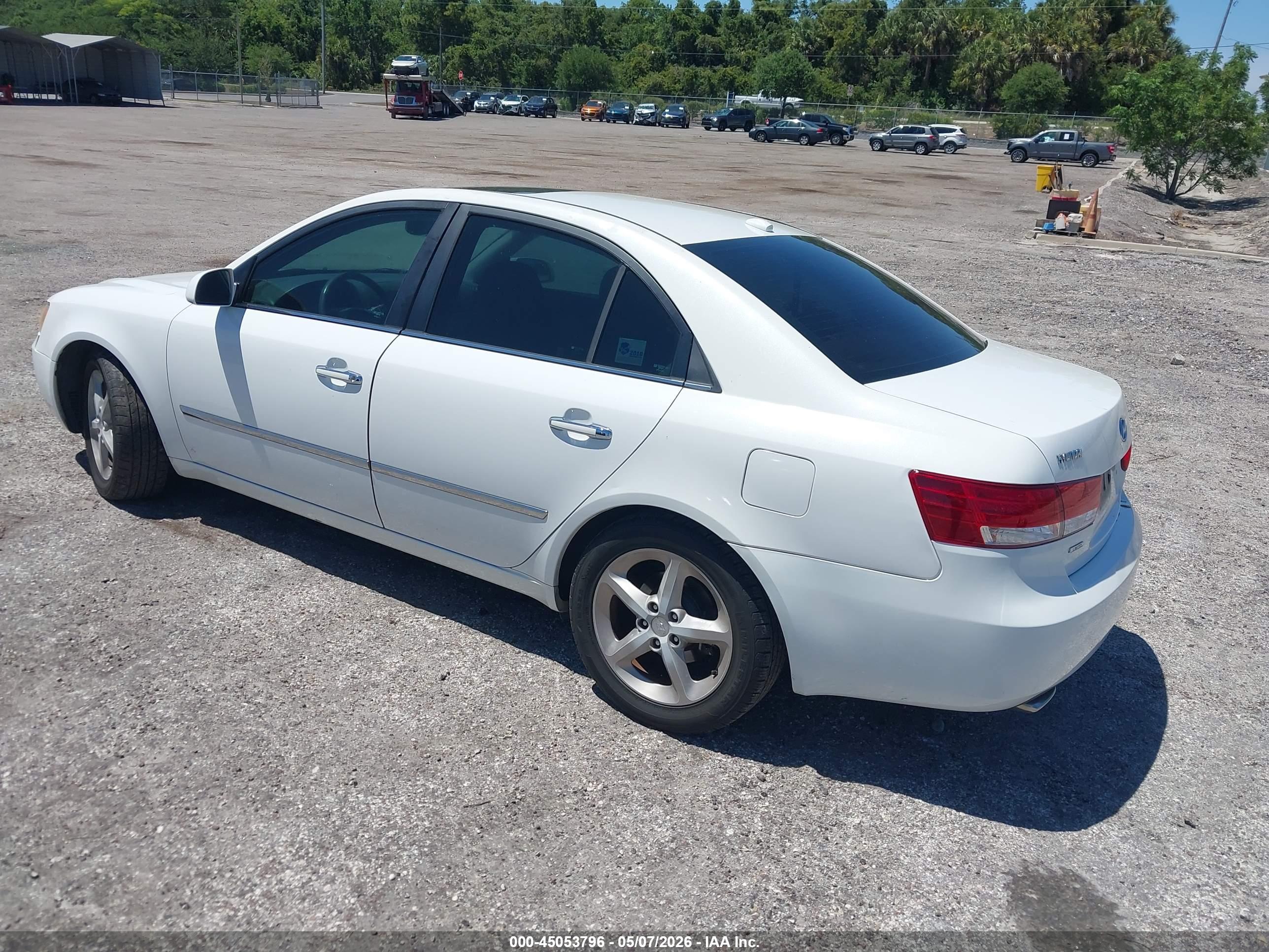HYUNDAI SONATA image 3