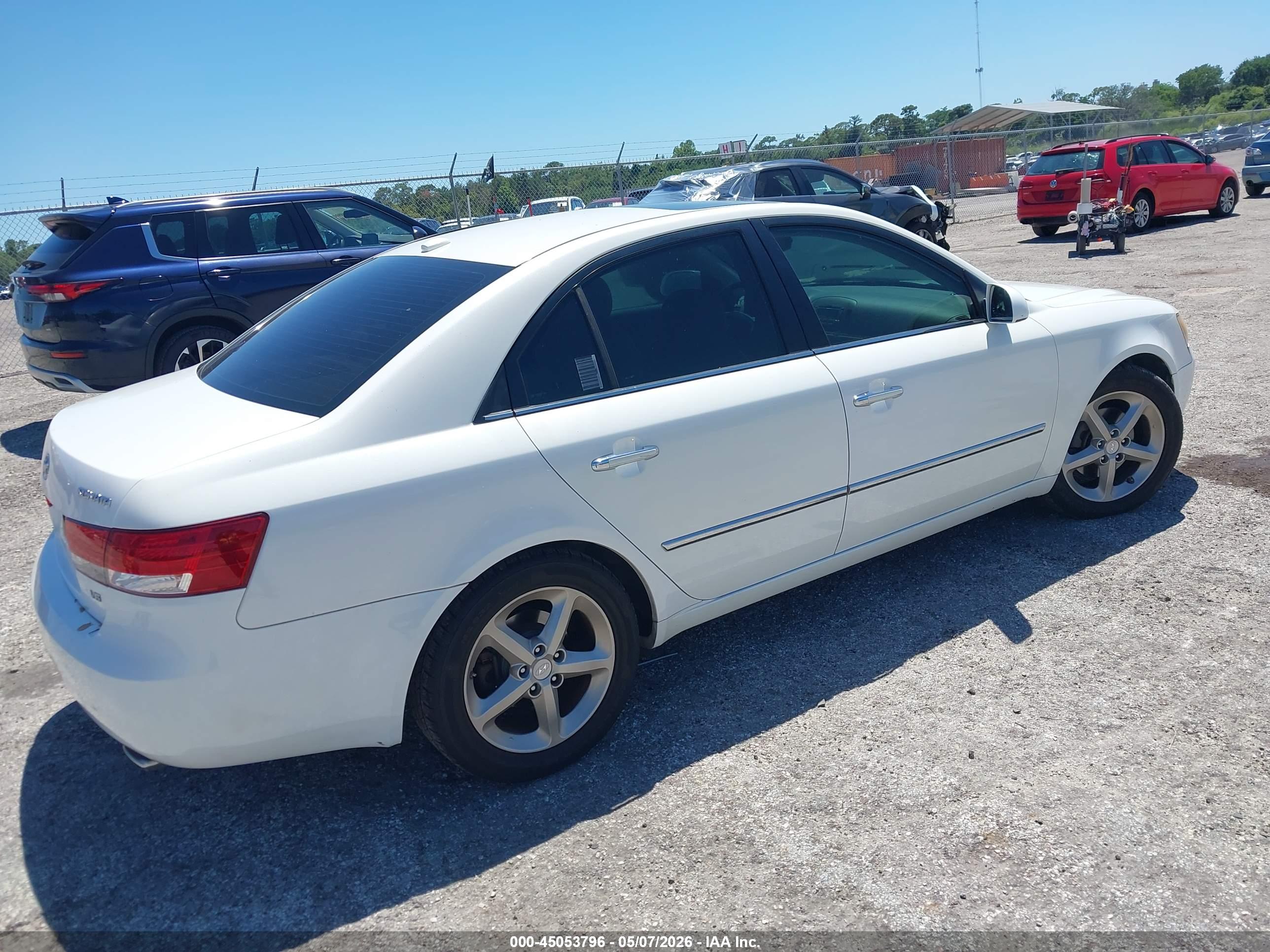 HYUNDAI SONATA image 4