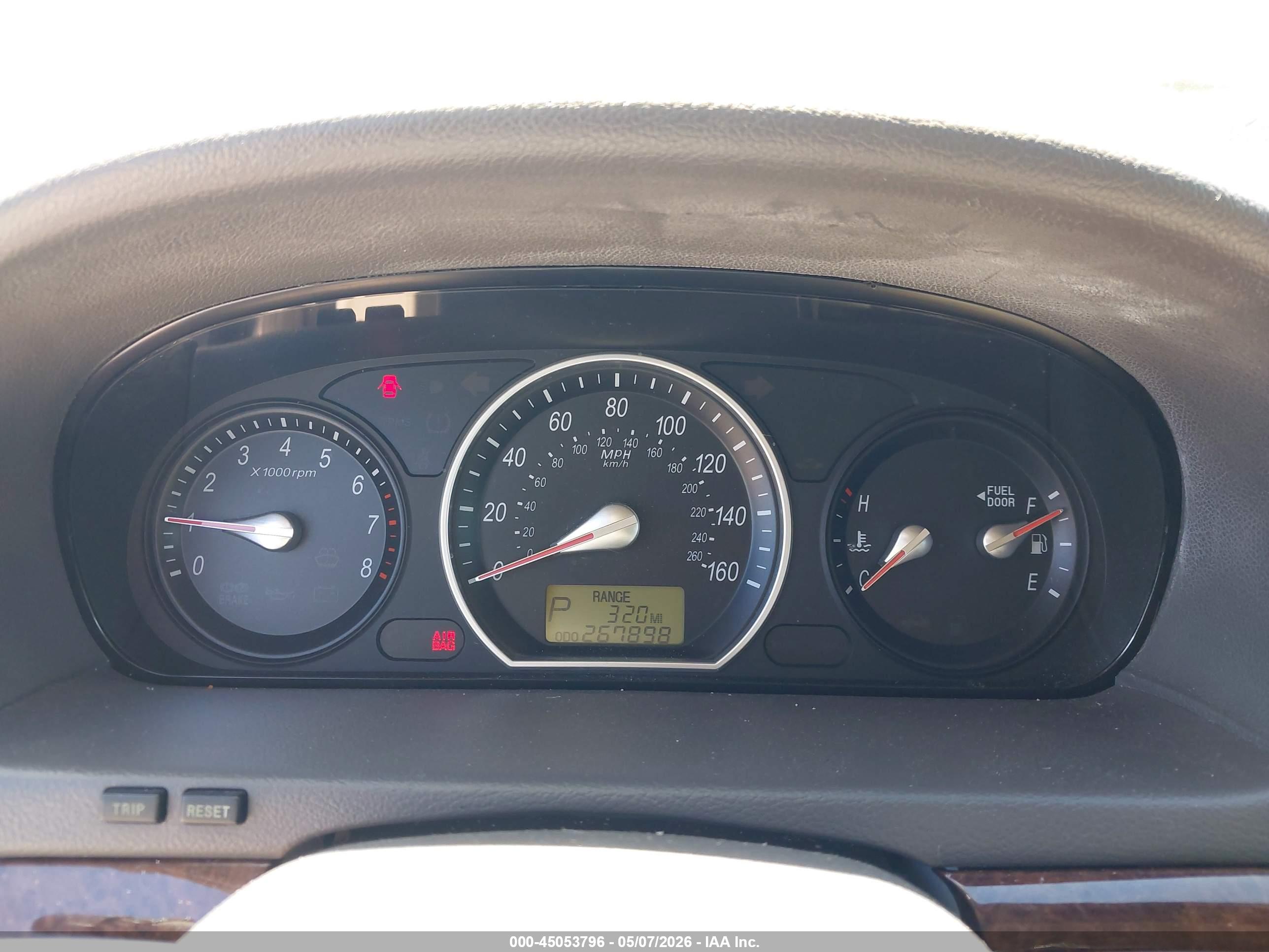 HYUNDAI SONATA image 7