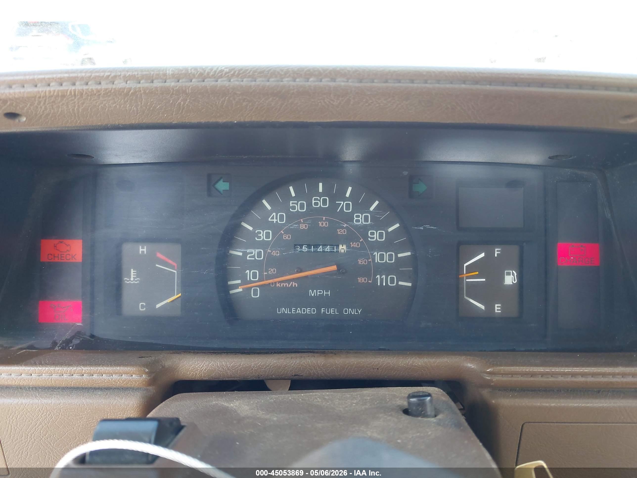 TOYOTA PICKUP image 7