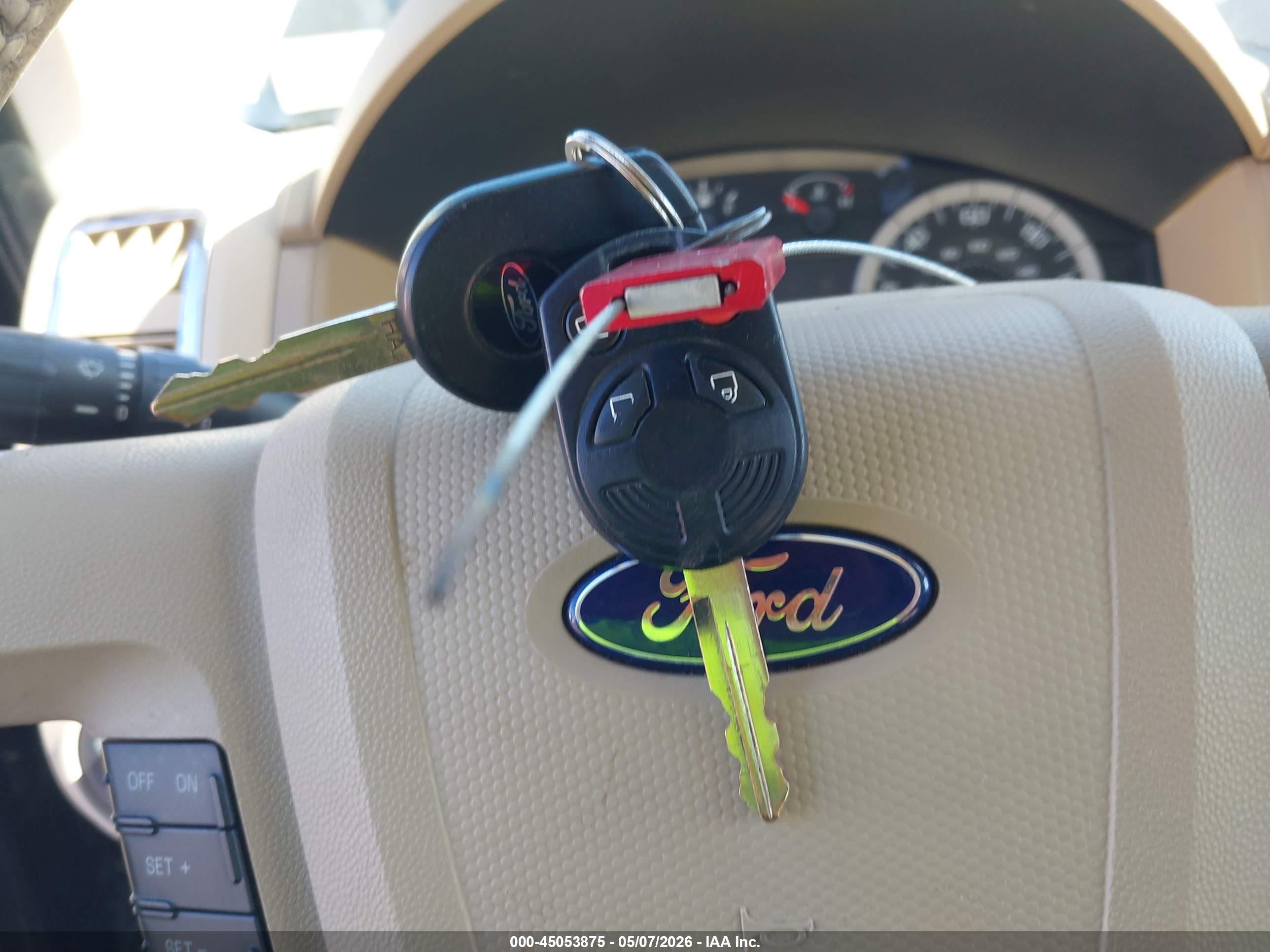 FORD ESCAPE image 11
