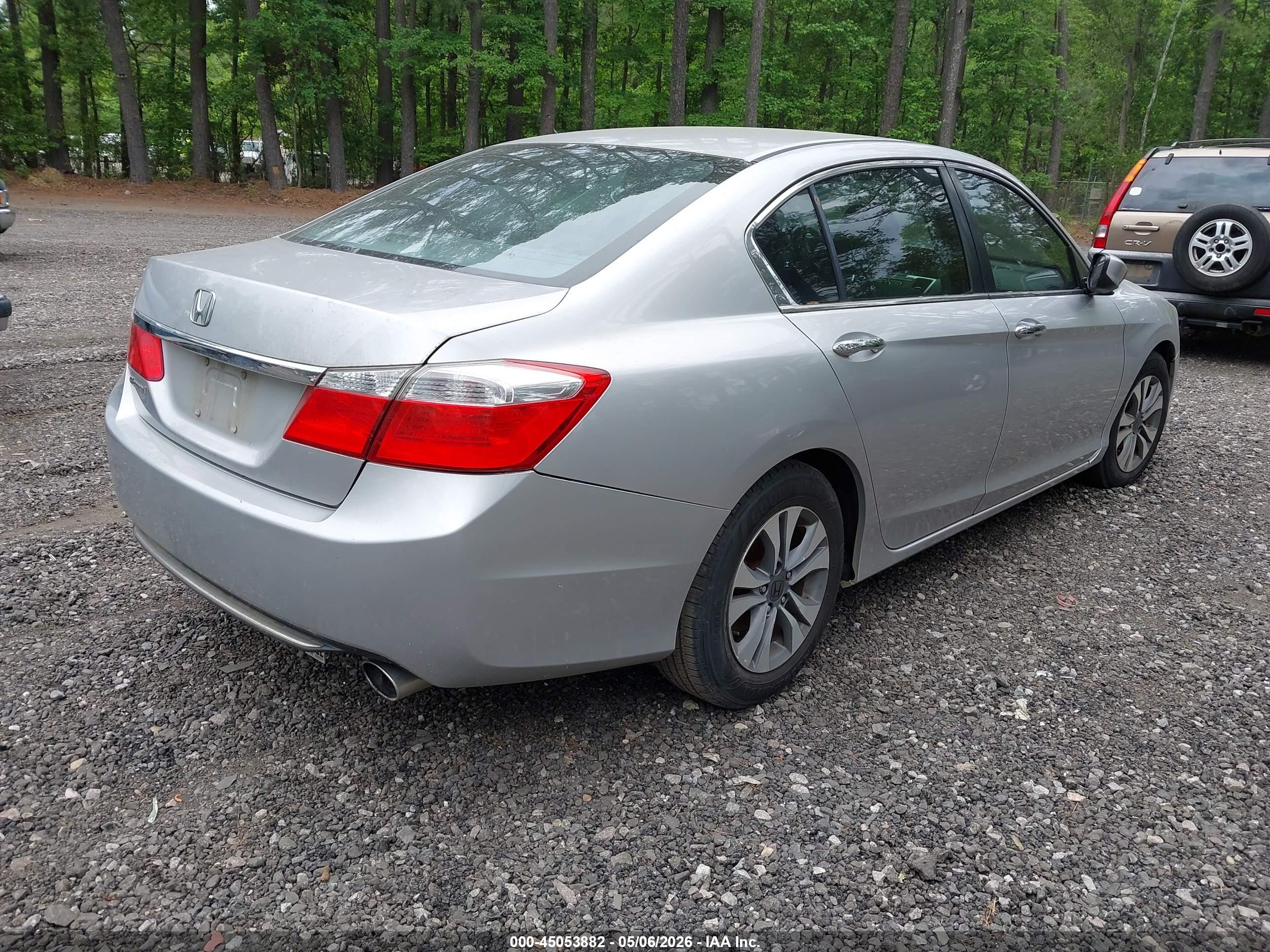 HONDA ACCORD image 4