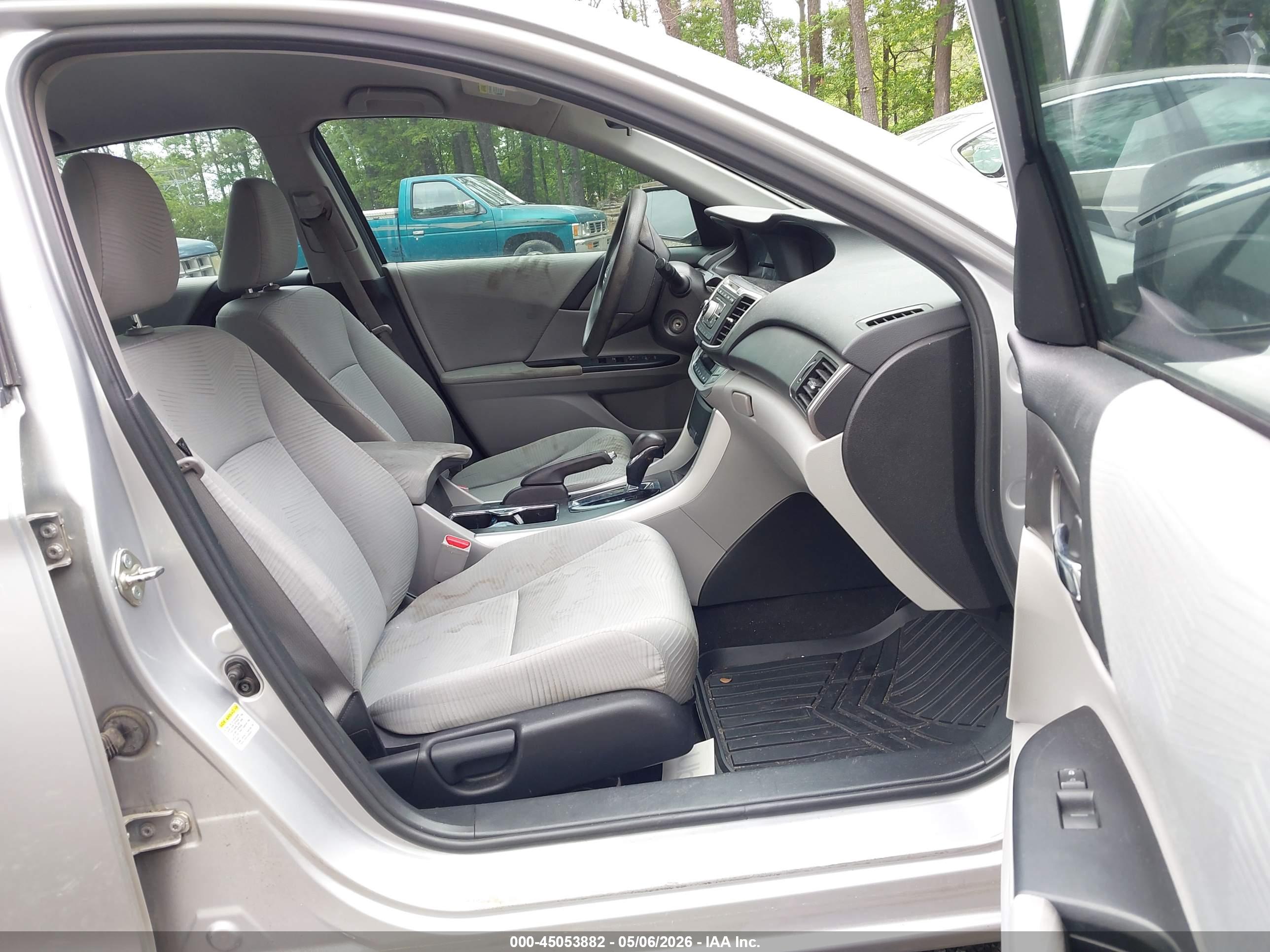 HONDA ACCORD image 5