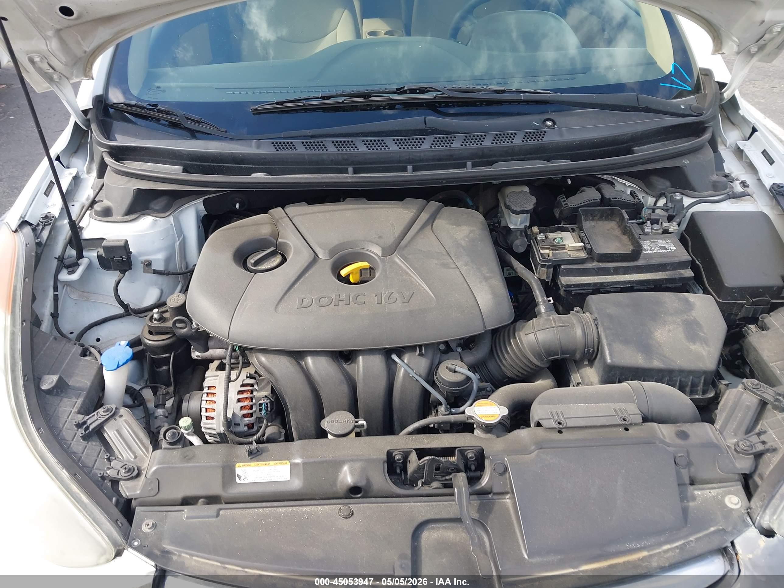 HYUNDAI ELANTRA image 10