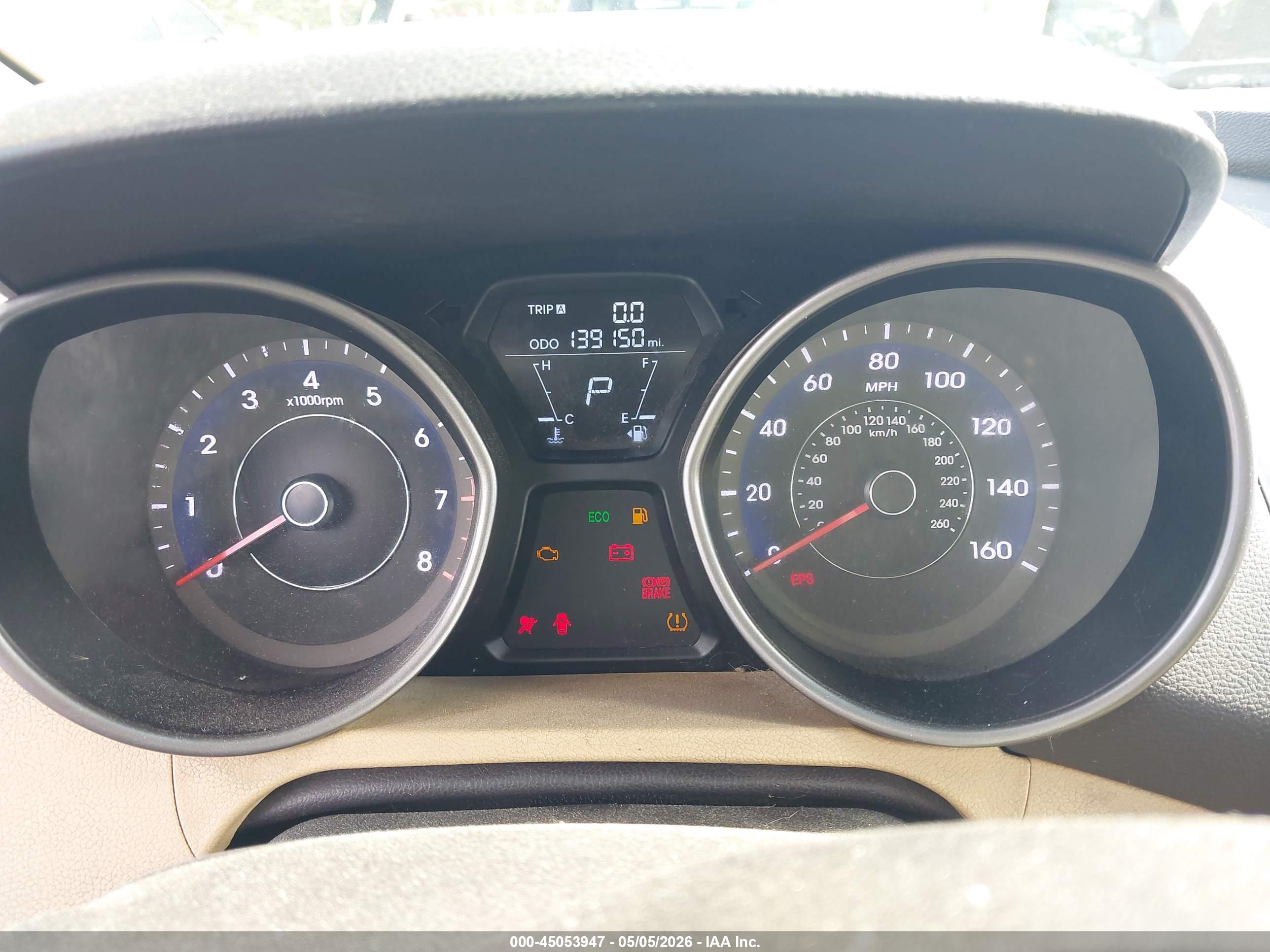 HYUNDAI ELANTRA image 7