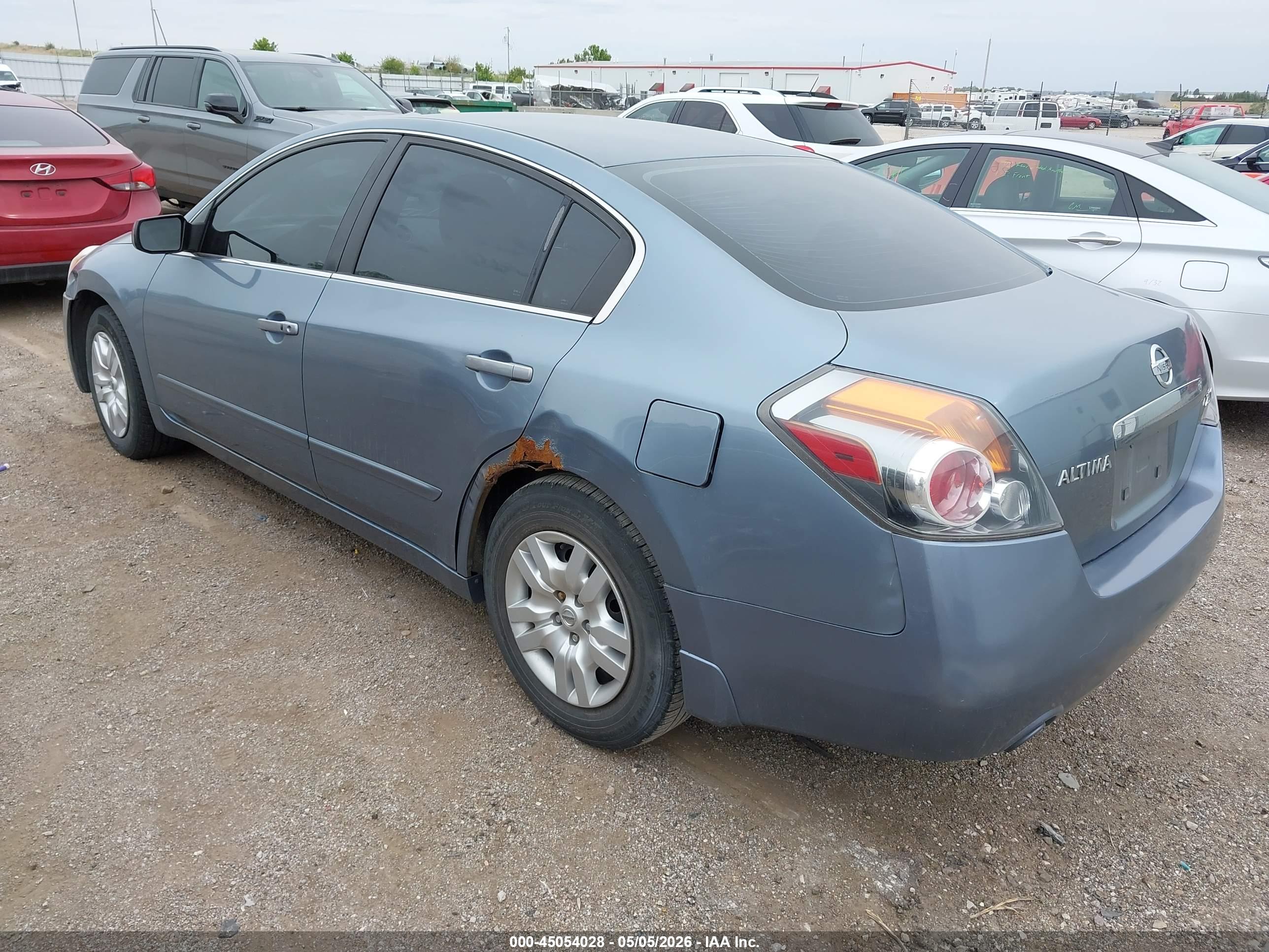 NISSAN ALTIMA image 3