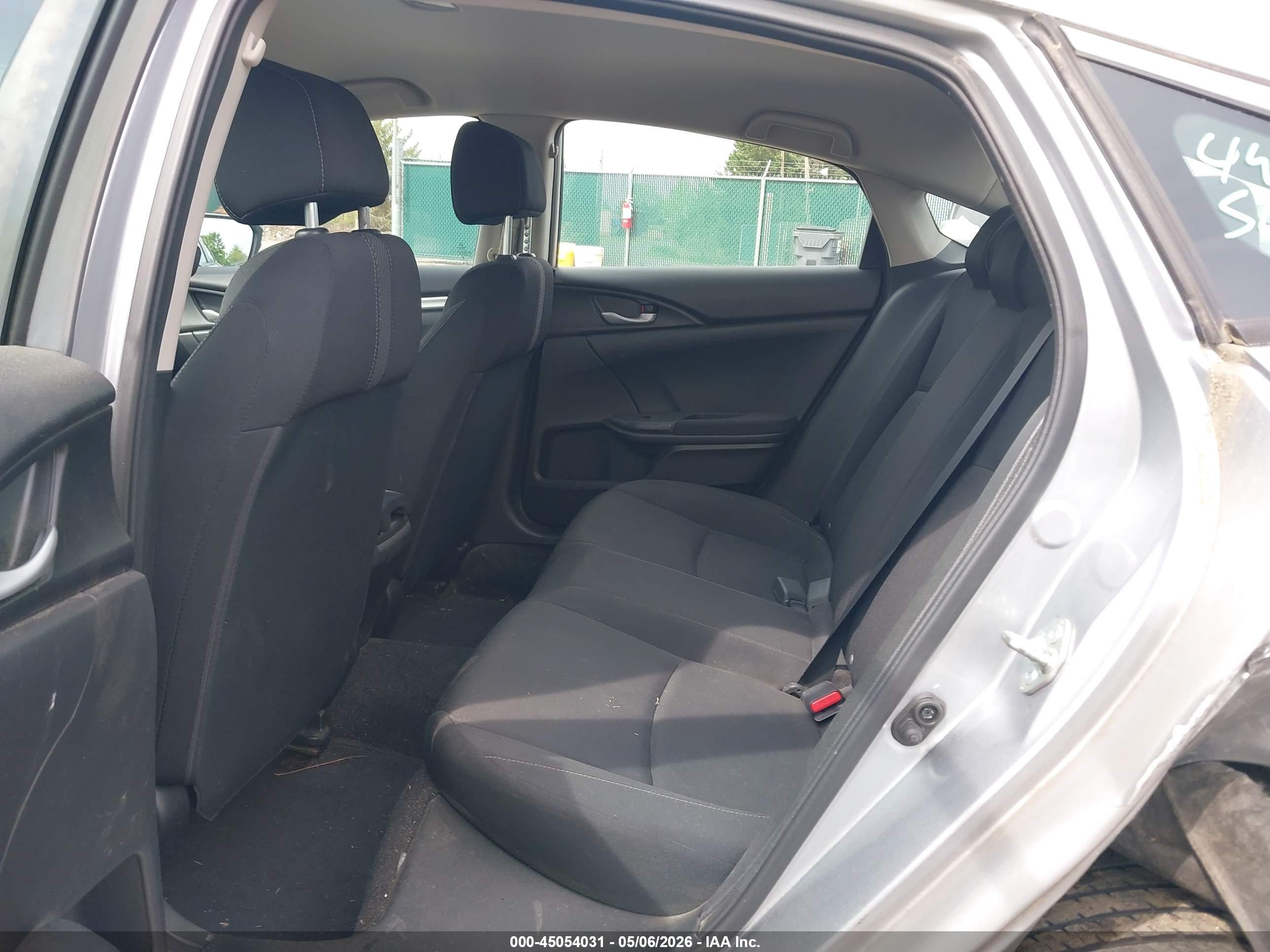 HONDA CIVIC image 8