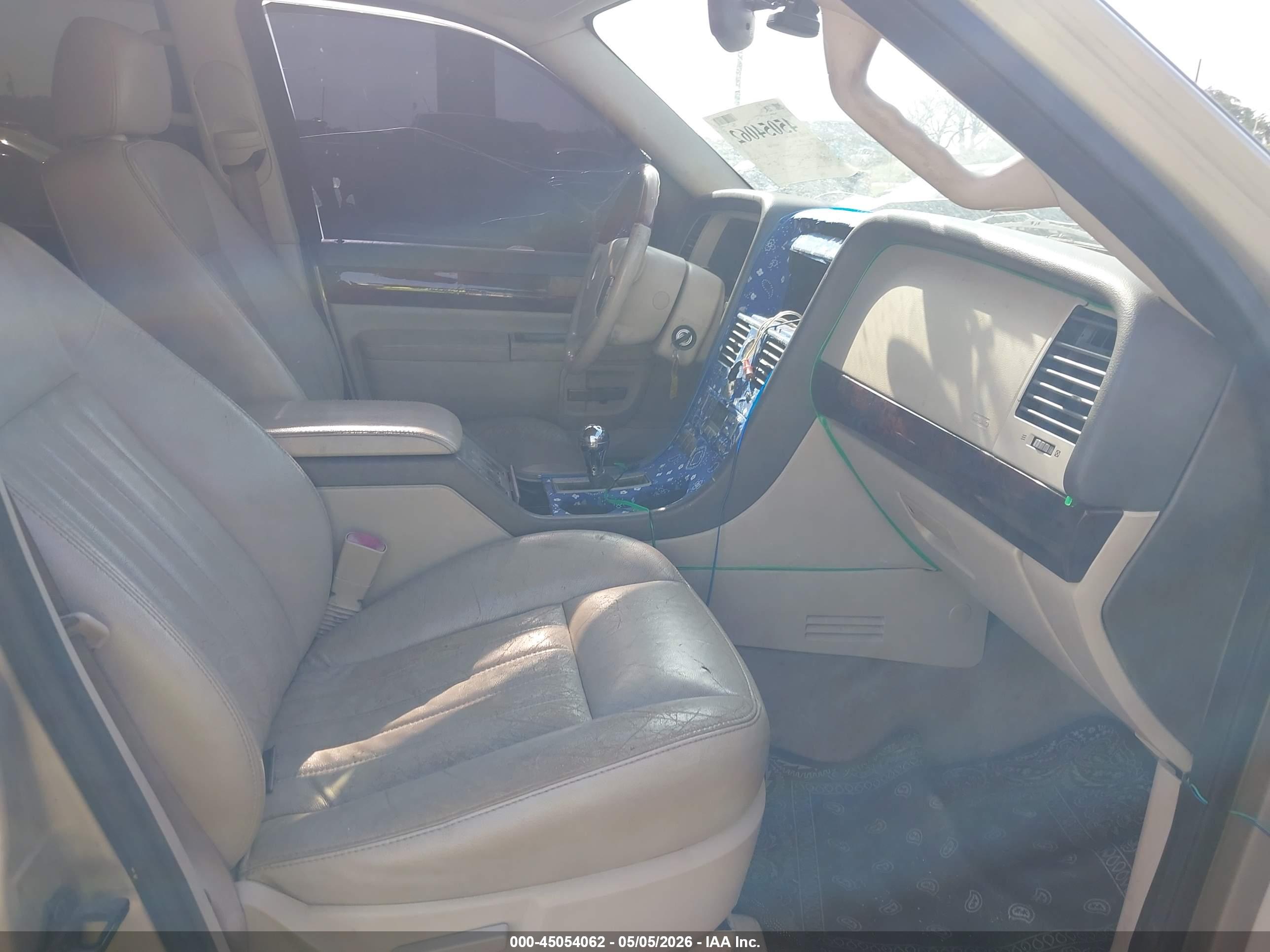 LINCOLN AVIATOR image 5