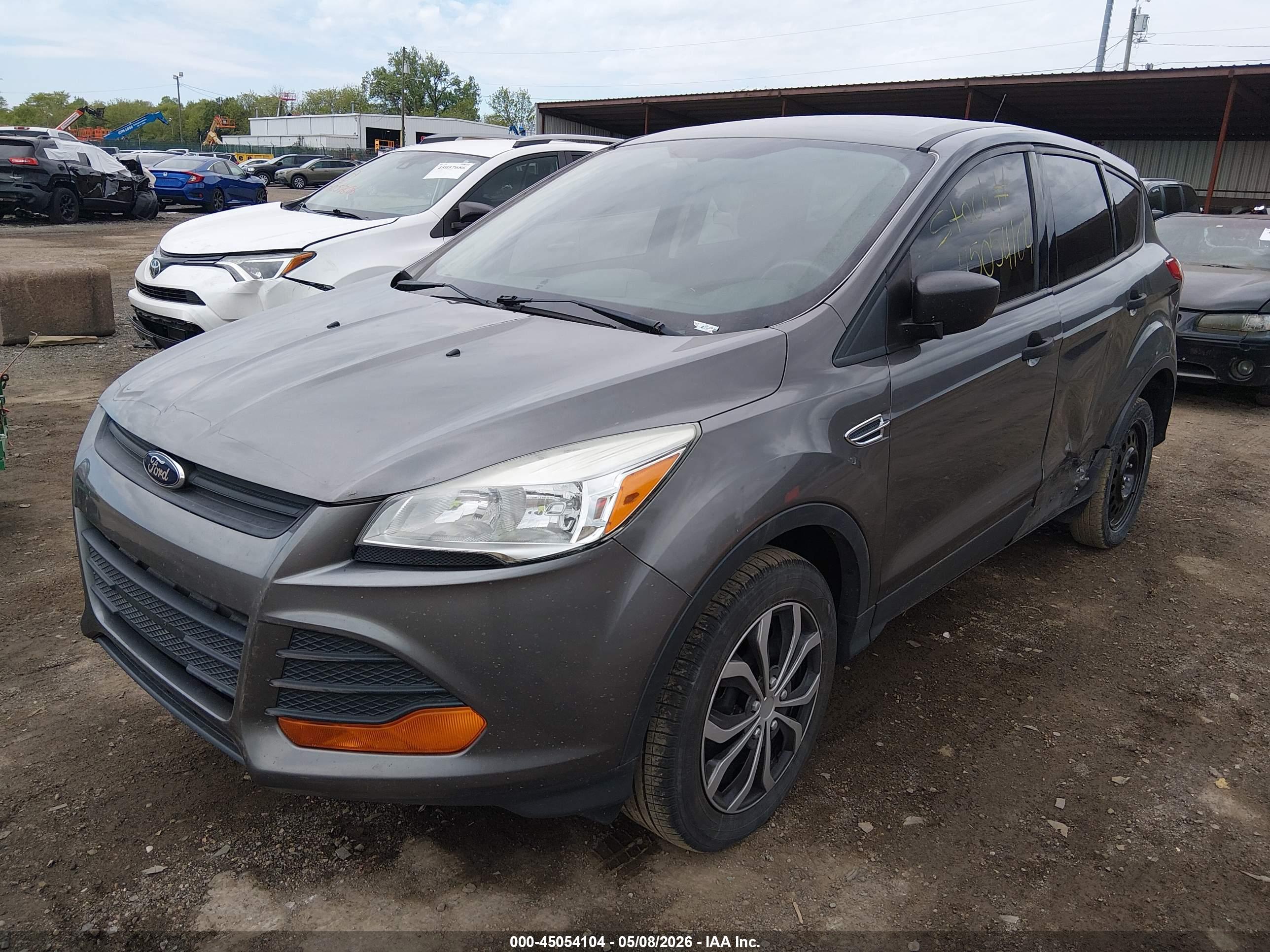 FORD ESCAPE image 2