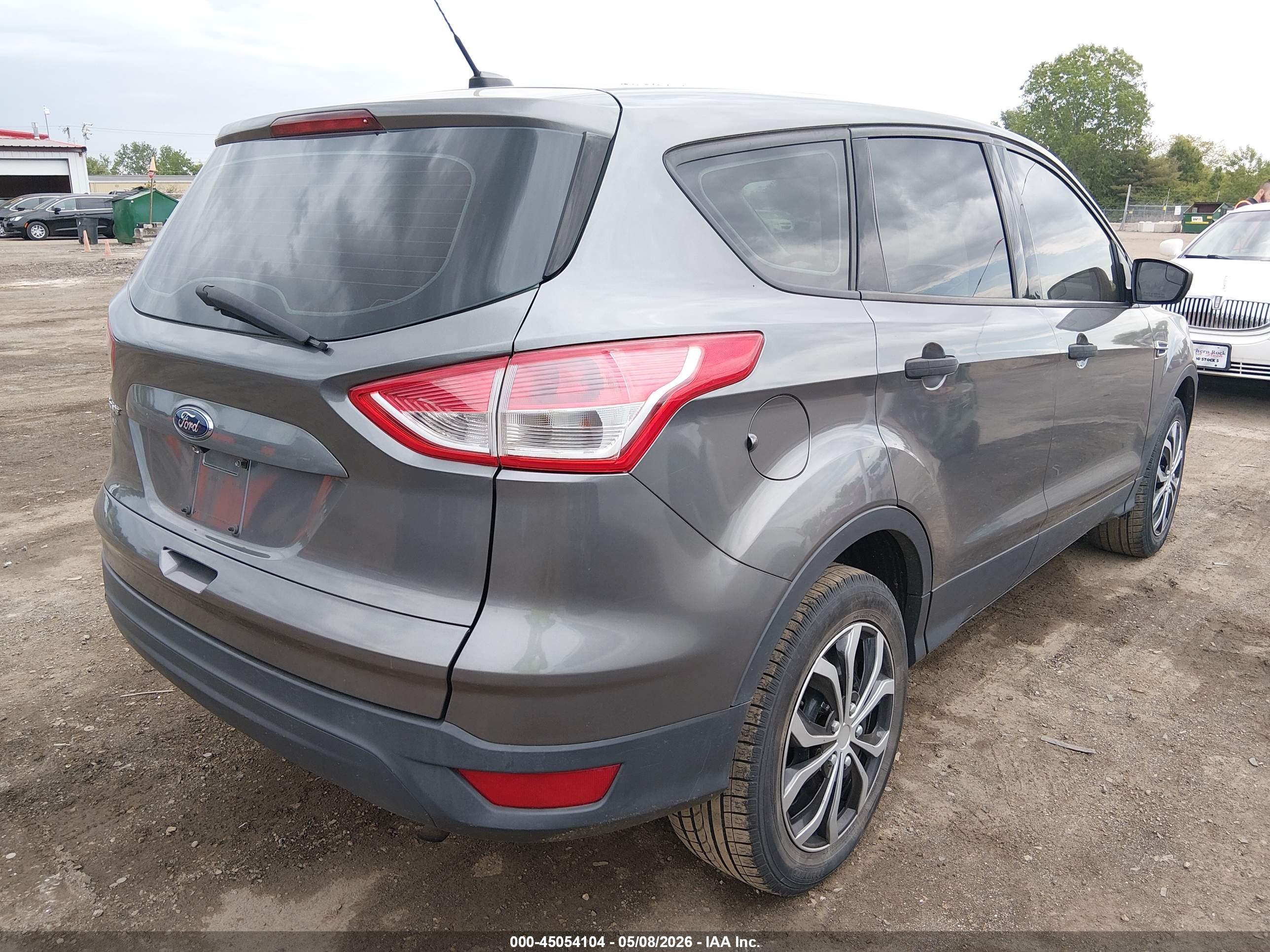 FORD ESCAPE image 4