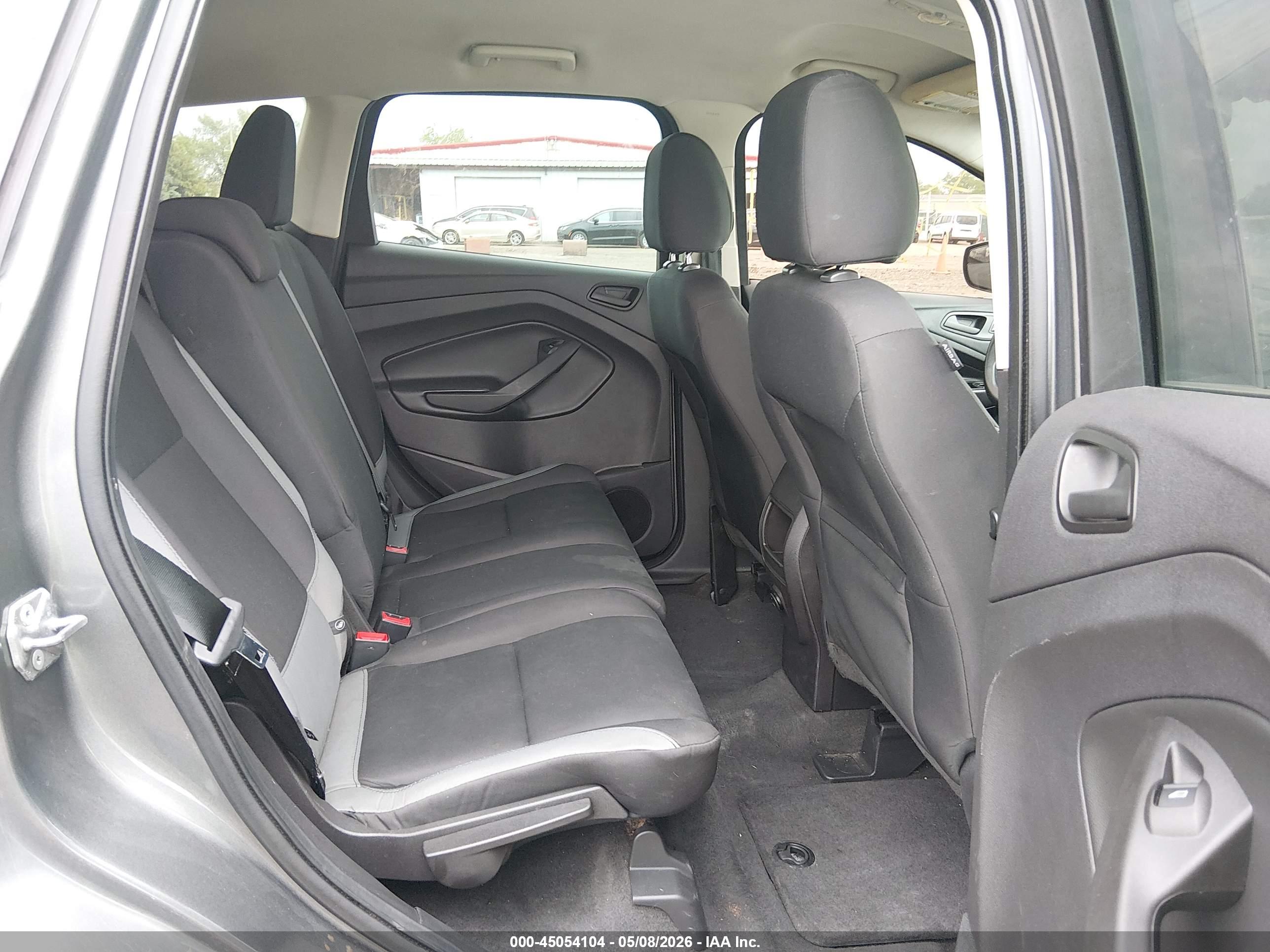 FORD ESCAPE image 8