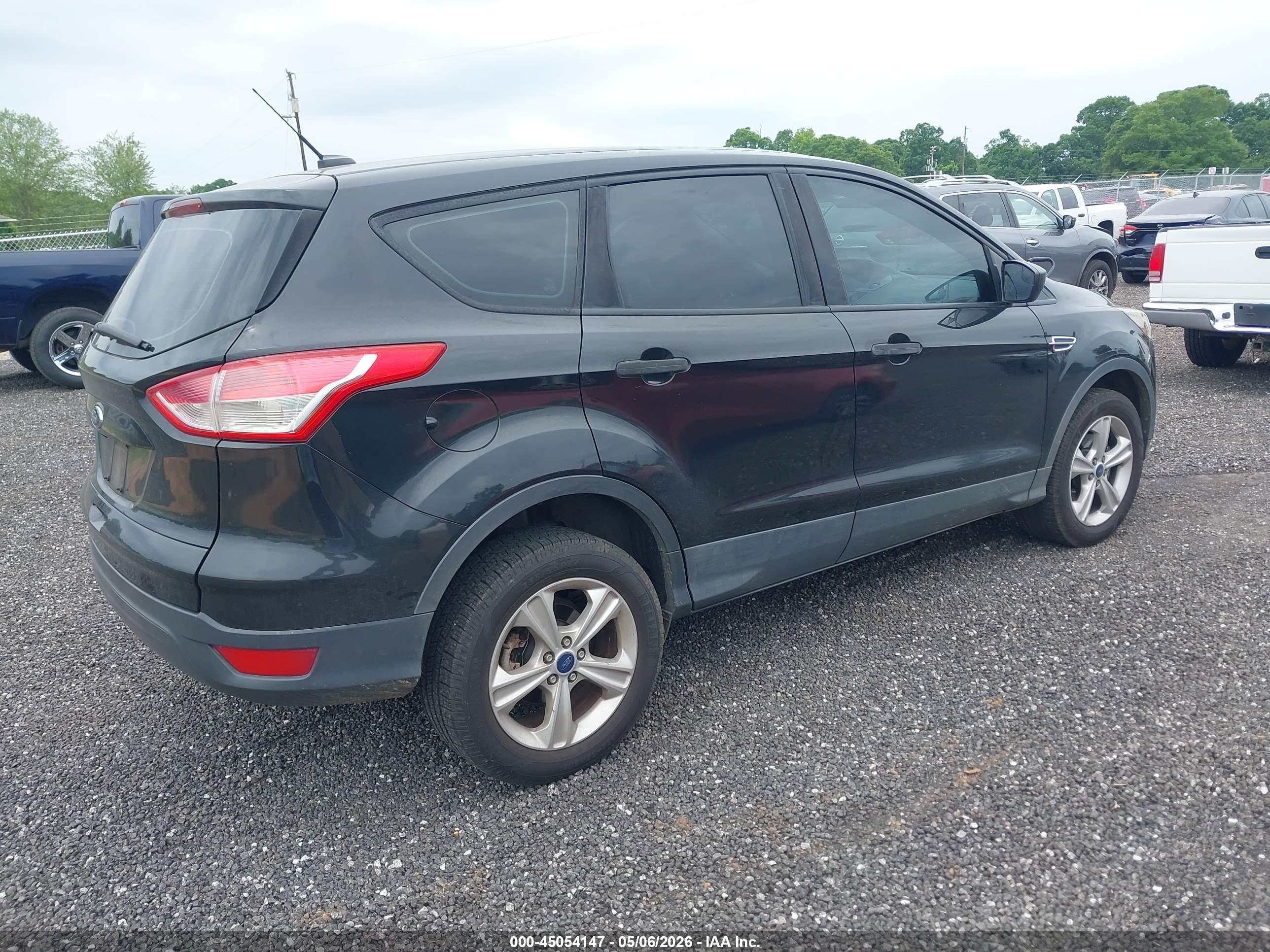 FORD ESCAPE image 4