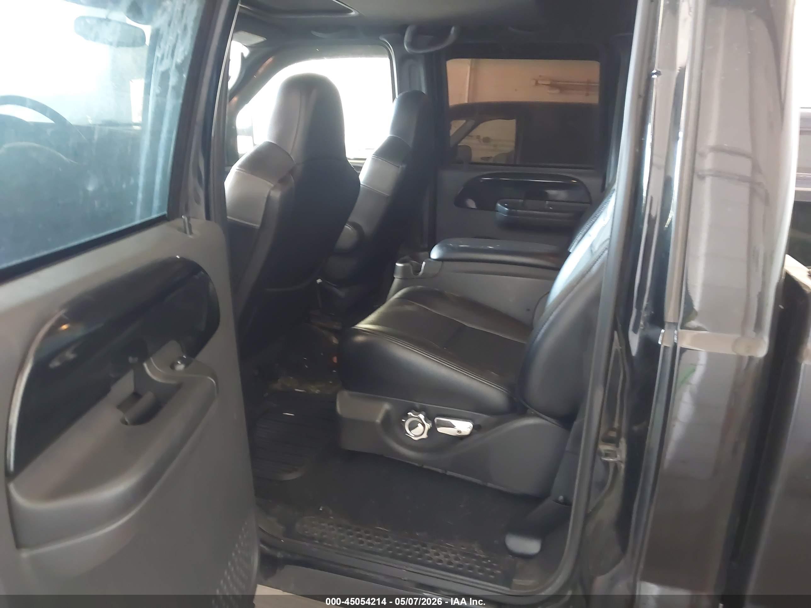 FORD F-350 image 8