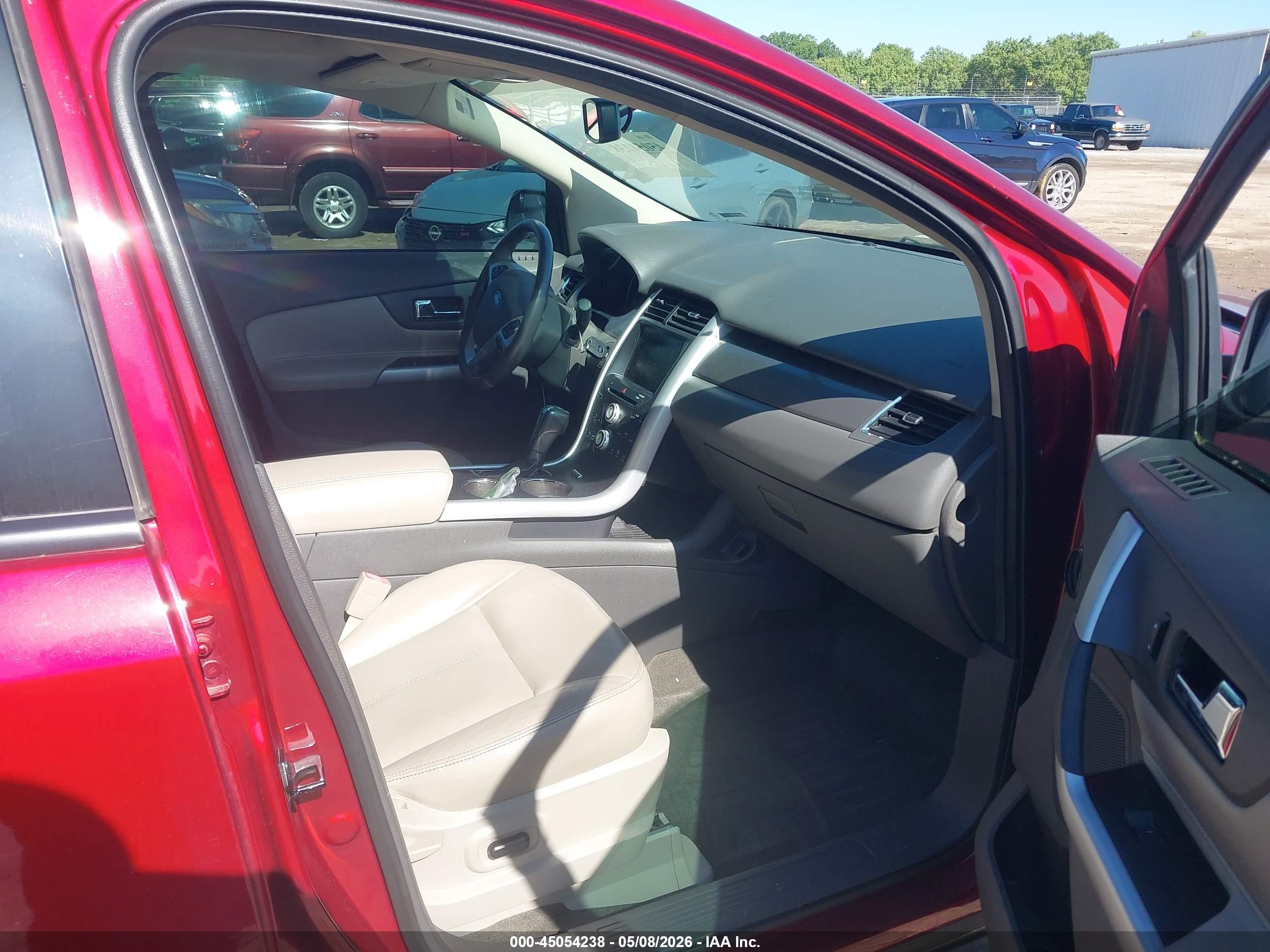 FORD EDGE image 5
