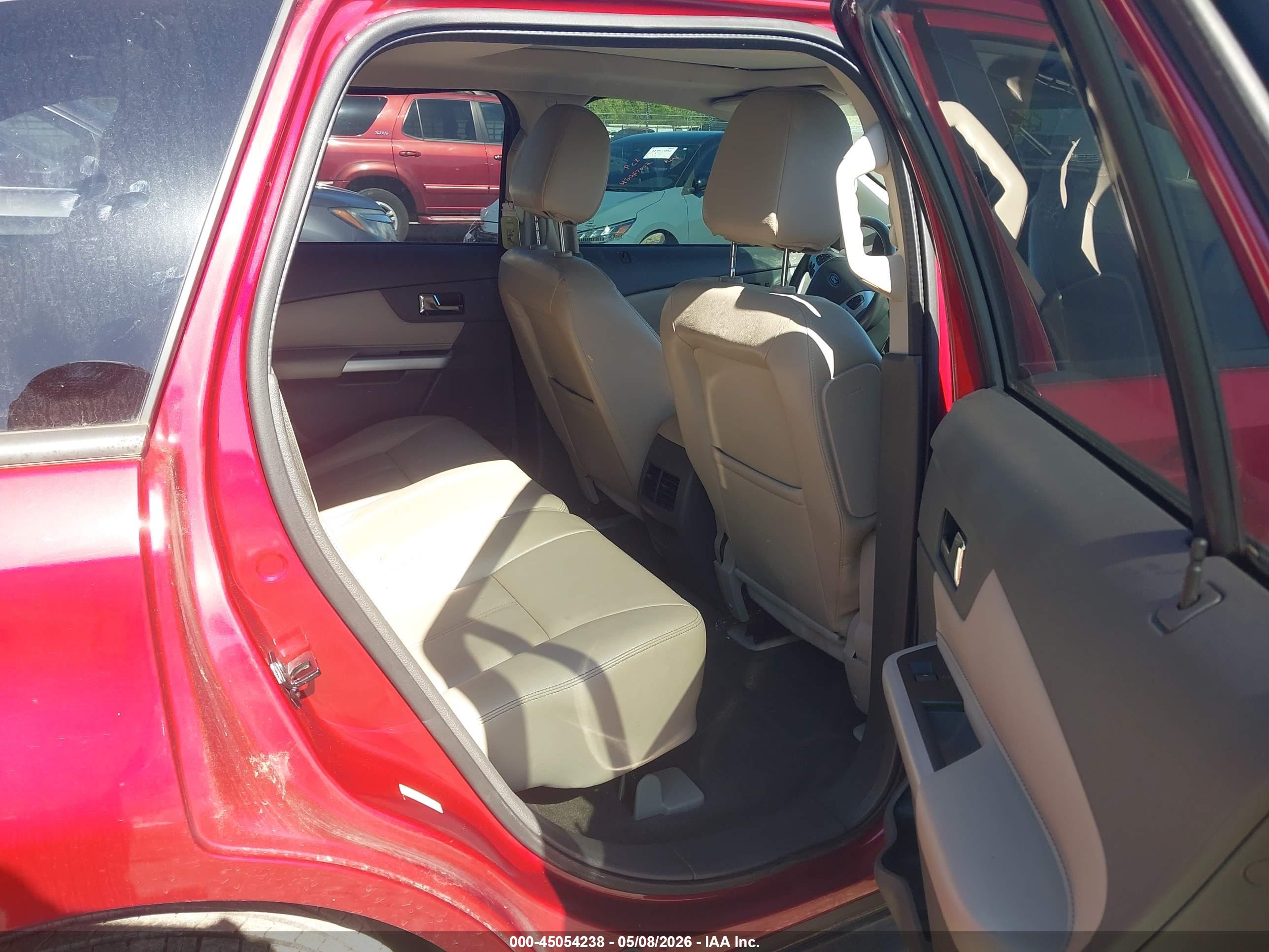 FORD EDGE image 8