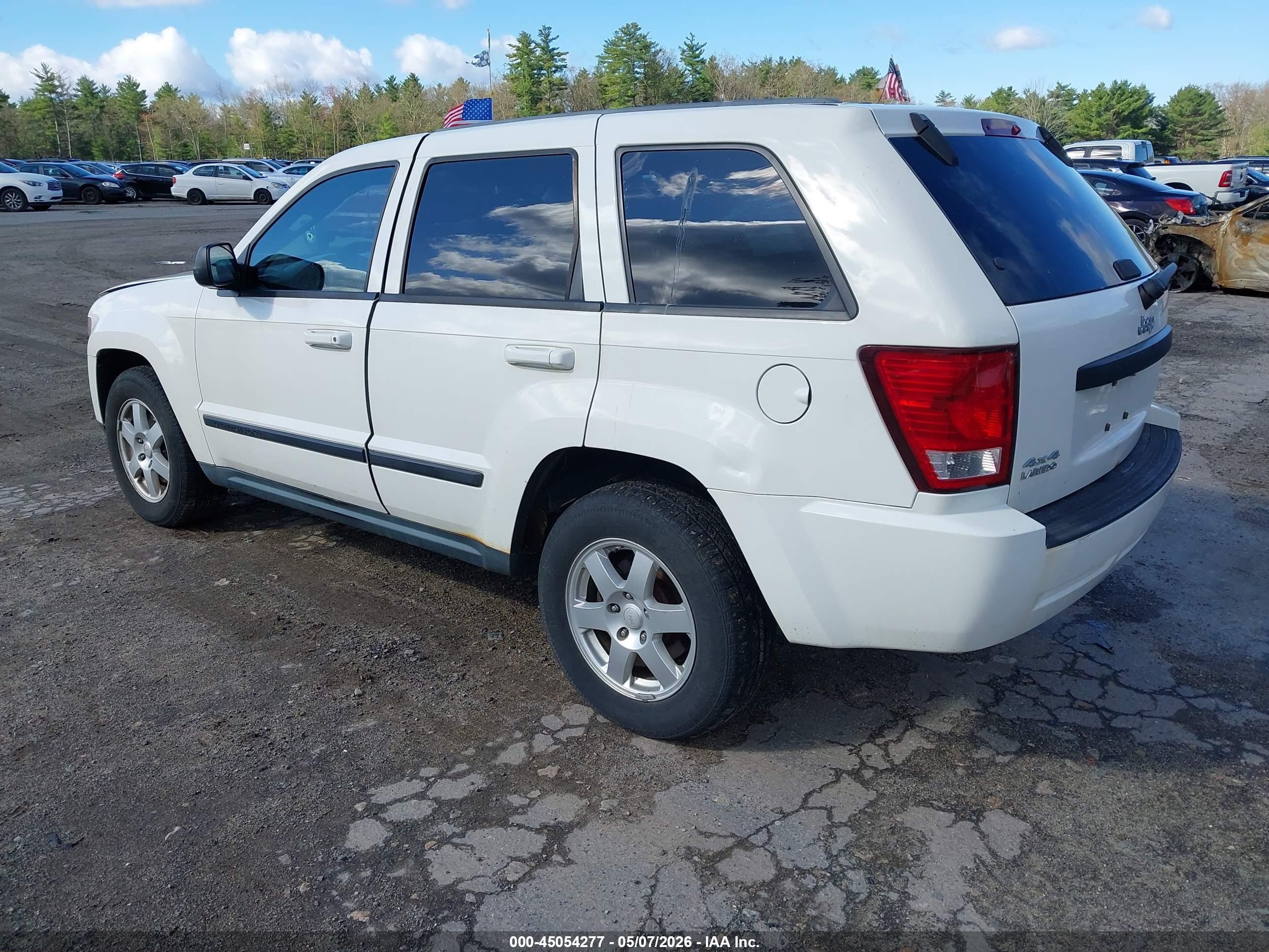 JEEP GRAND image 3