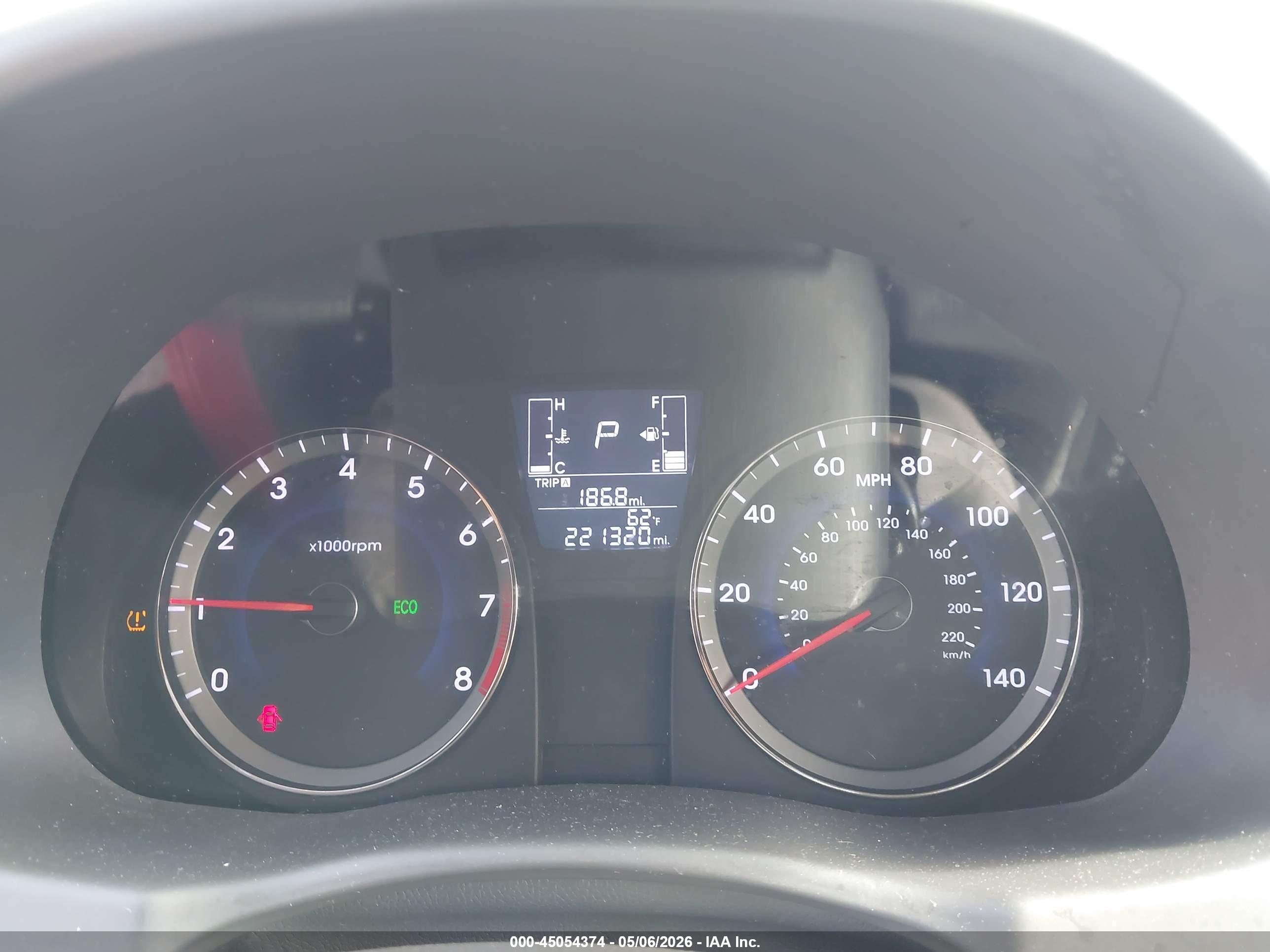 HYUNDAI ACCENT image 7