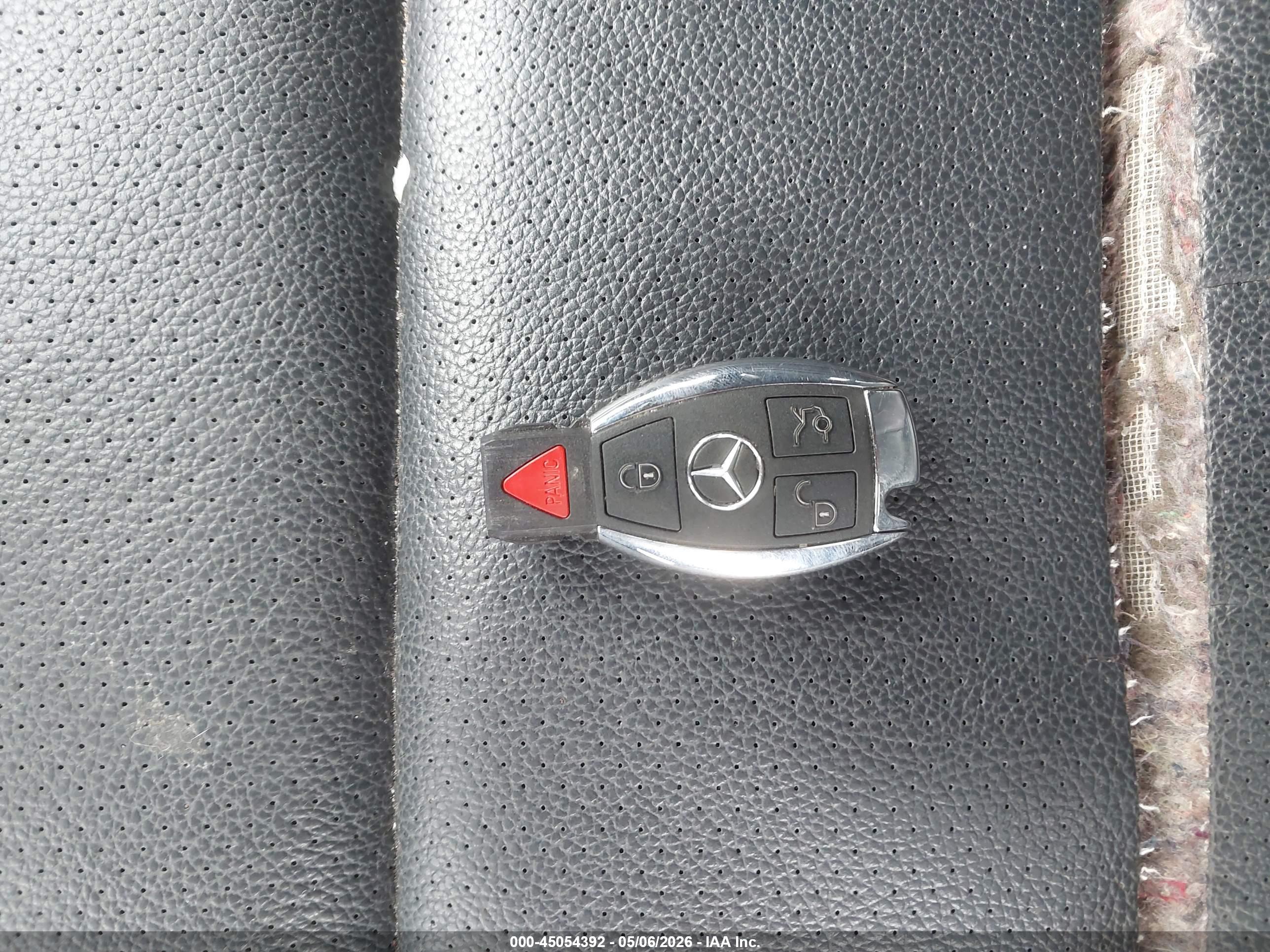 MERCEDES-BENZ C image 11