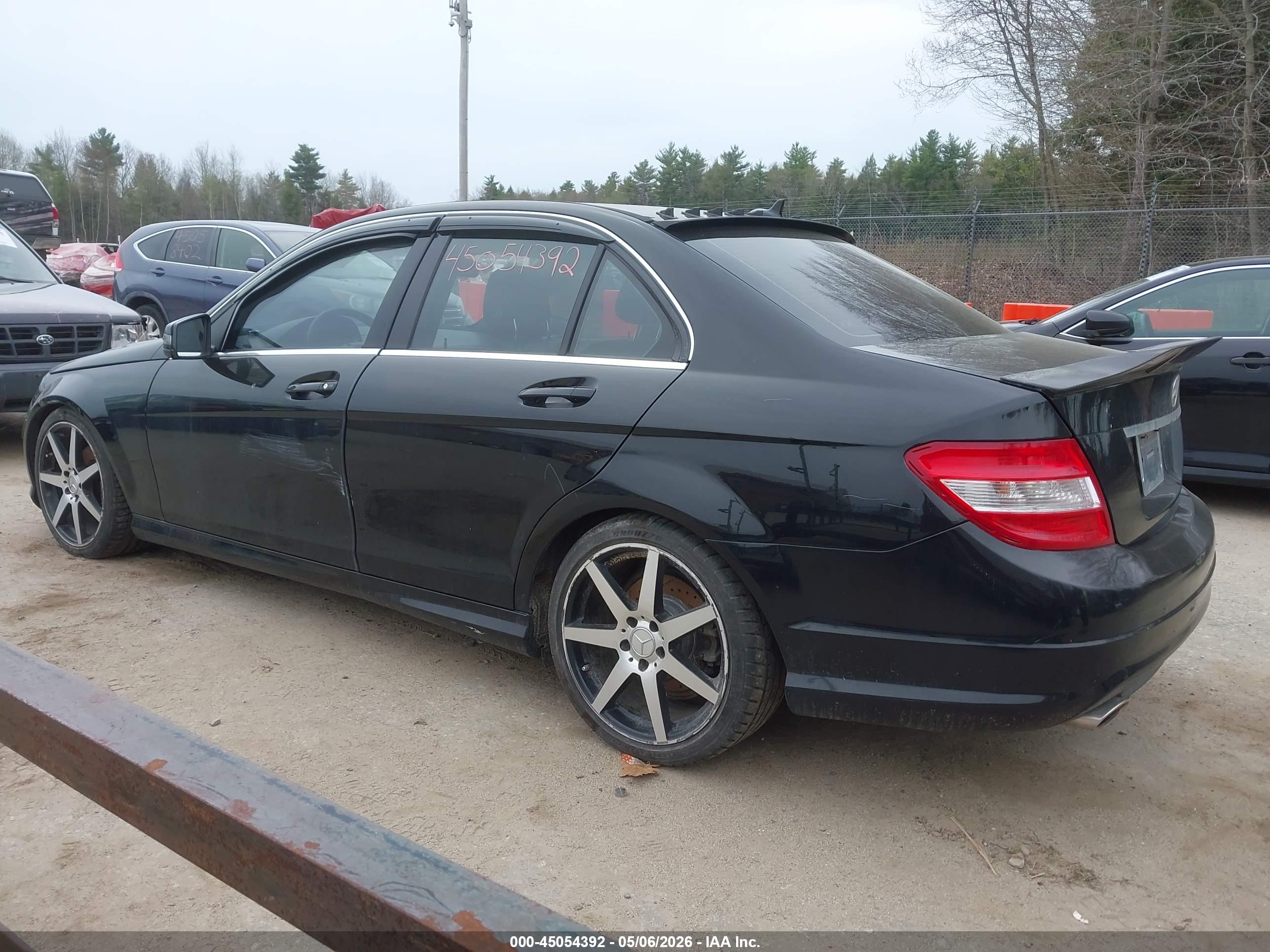 MERCEDES-BENZ C image 3