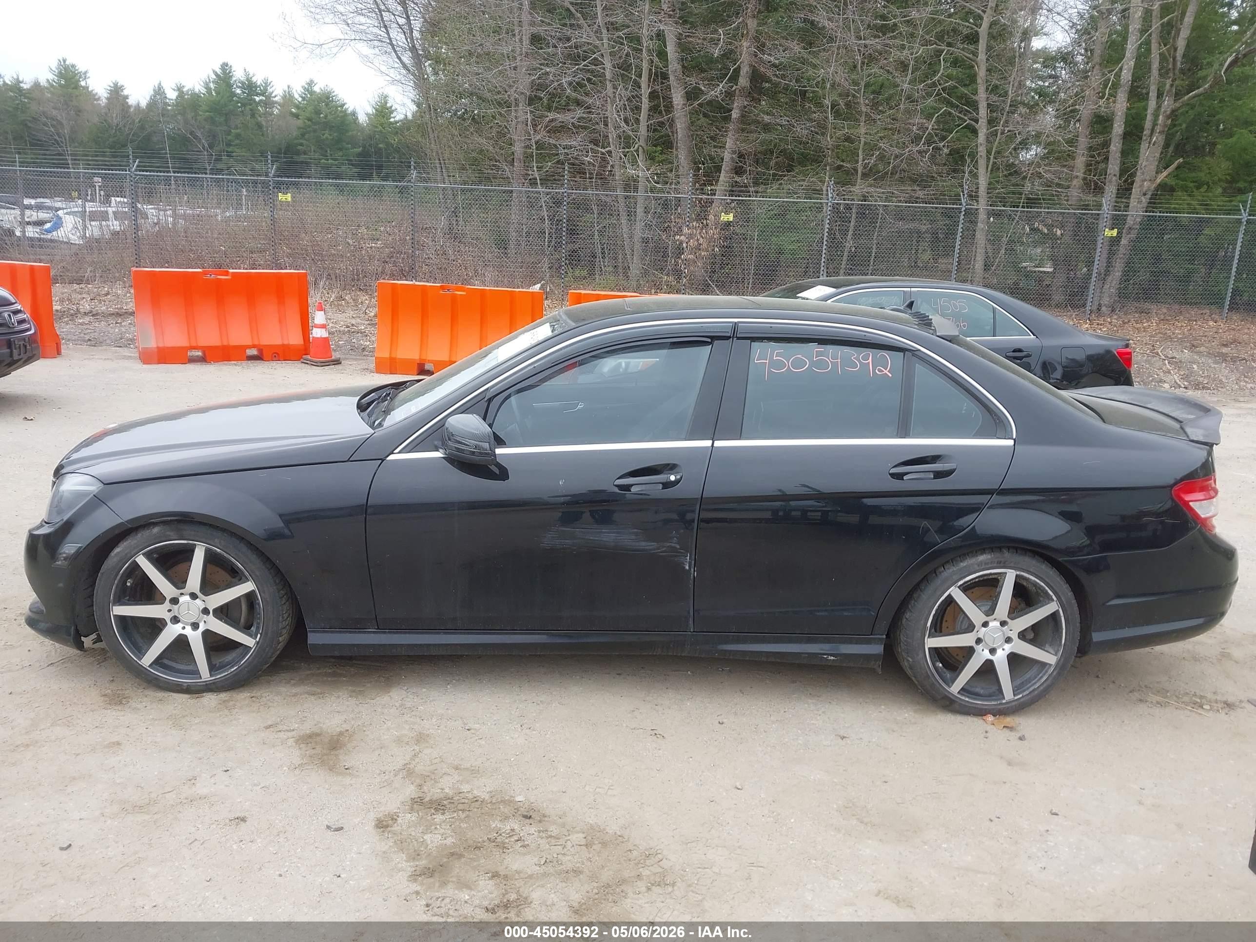 MERCEDES-BENZ C image 6