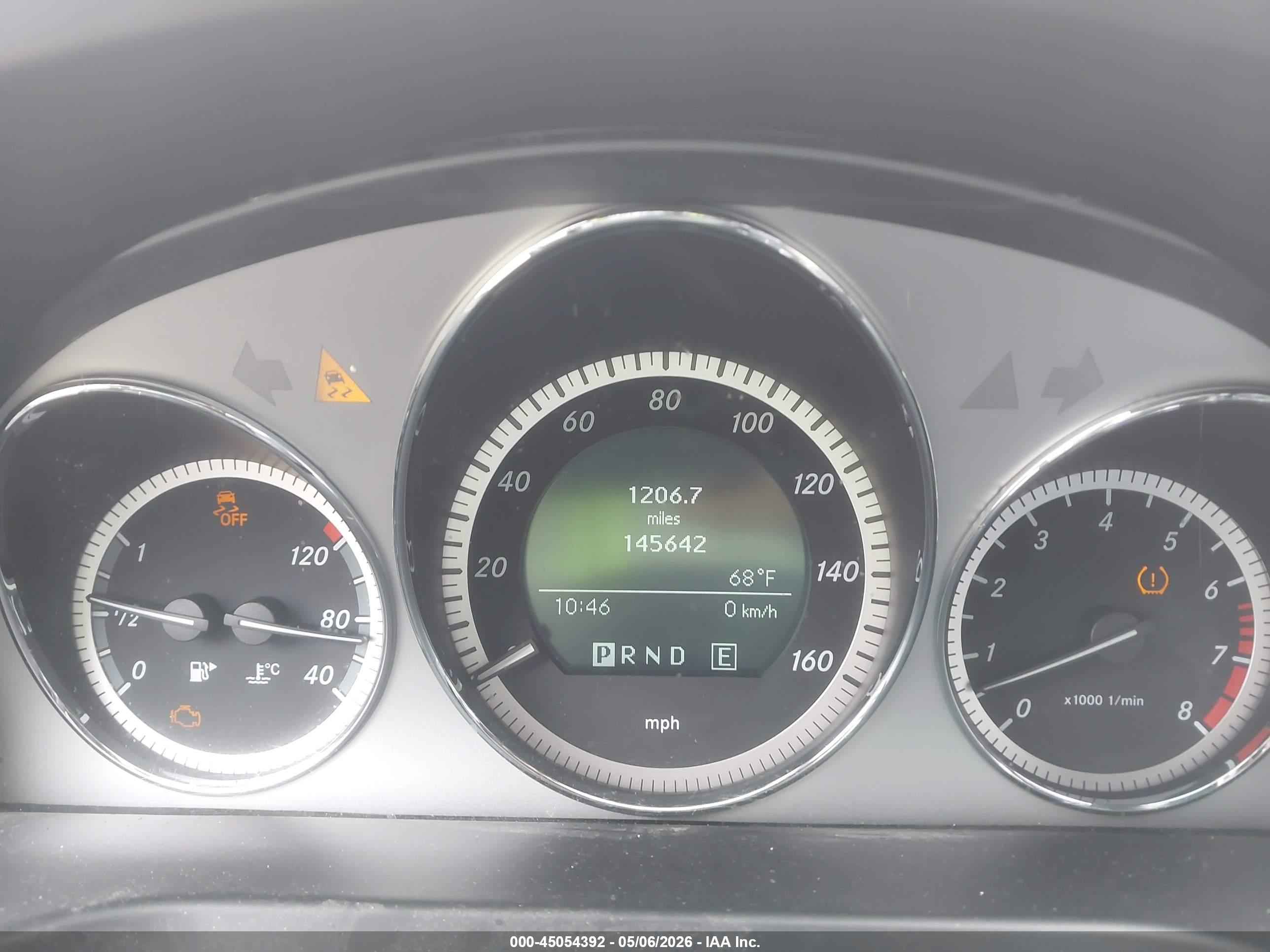 MERCEDES-BENZ C image 7