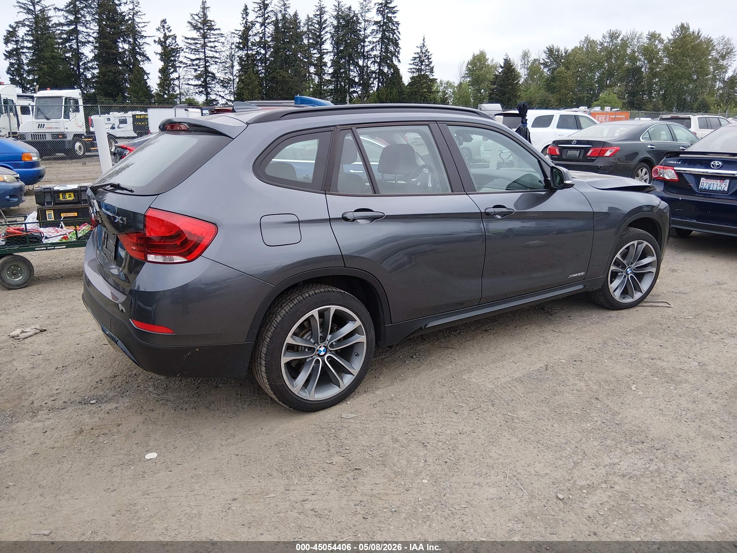 BMW X1 image 4