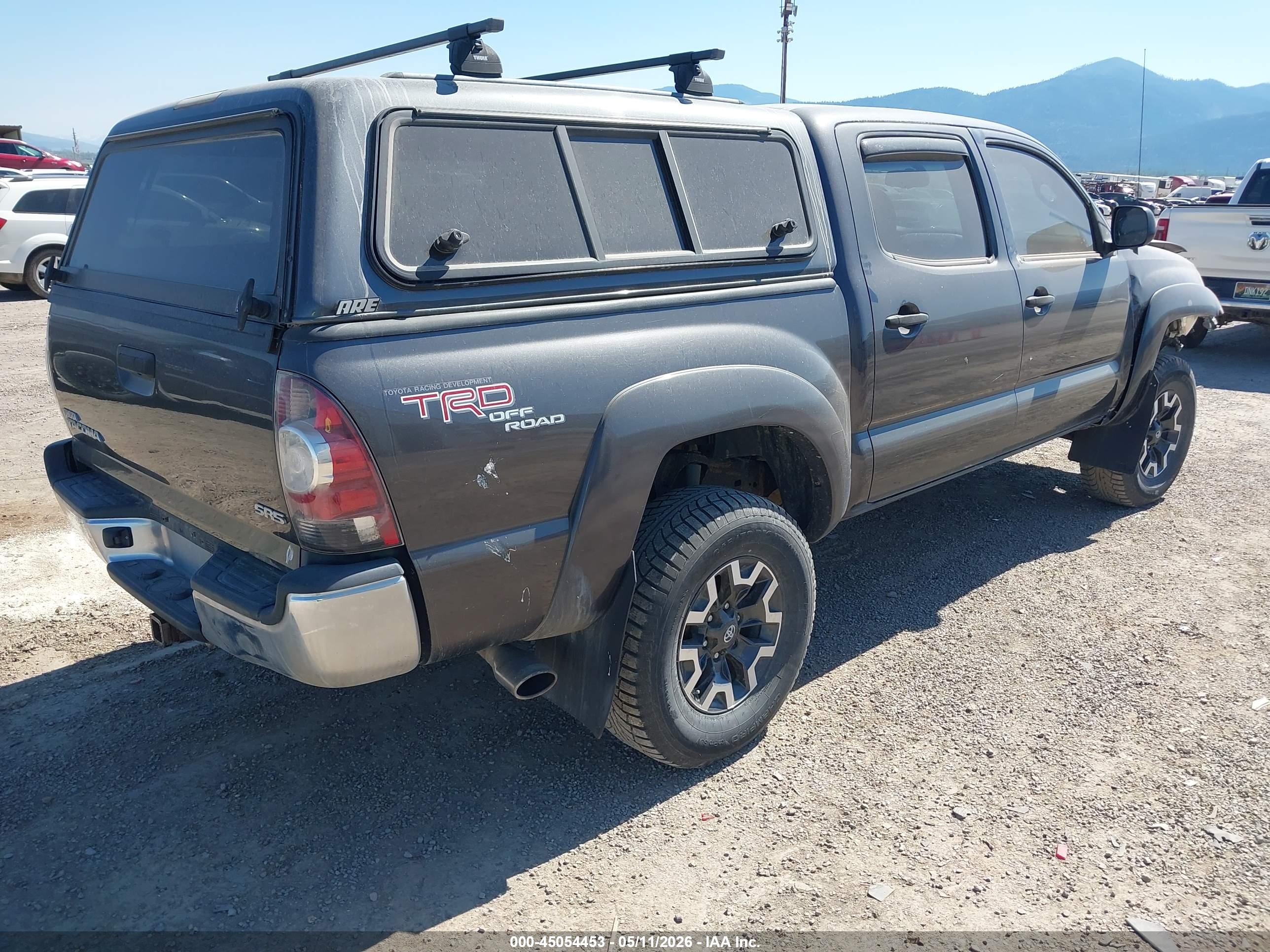 TOYOTA TACOMA image 4