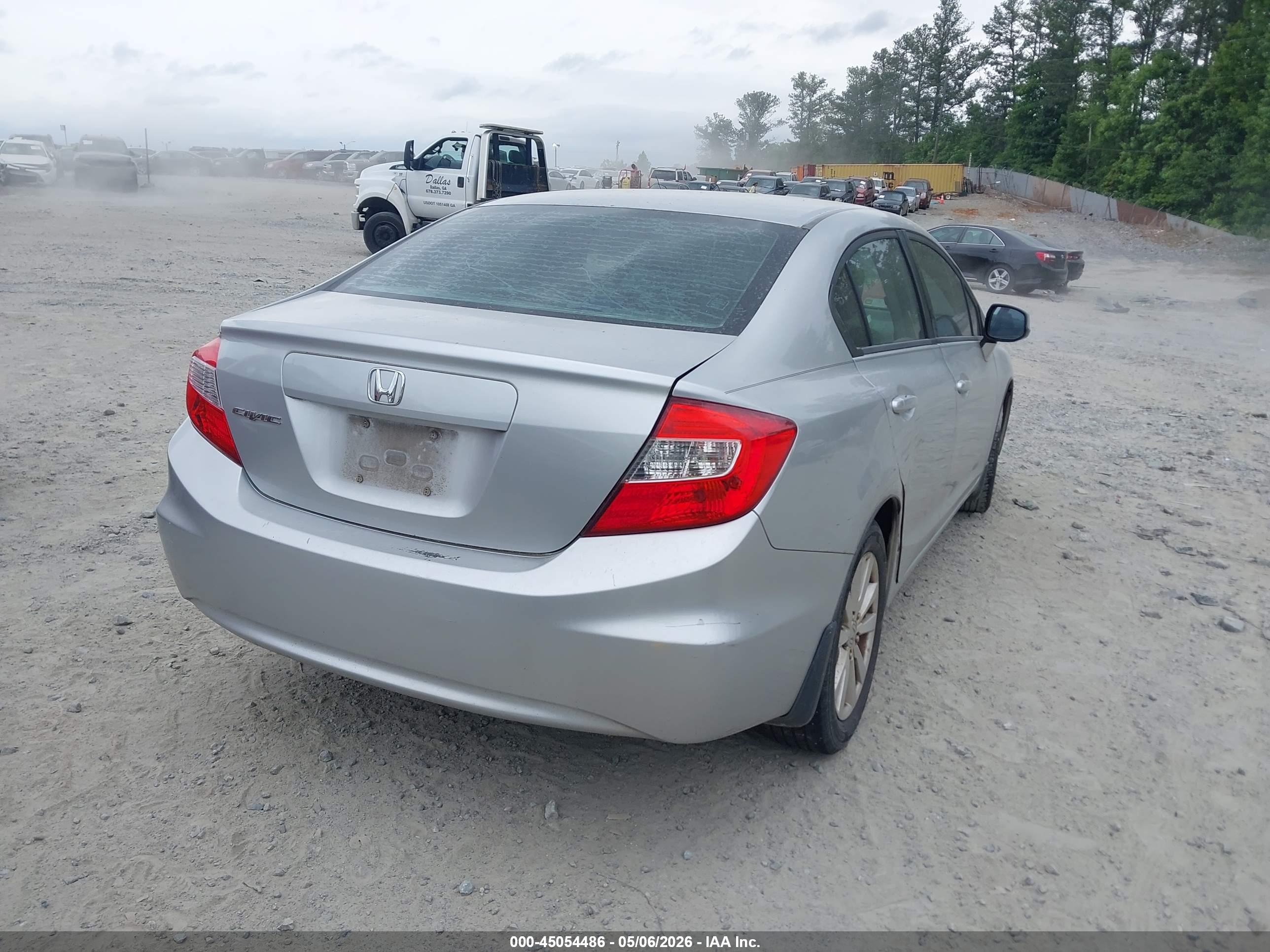 HONDA CIVIC image 4
