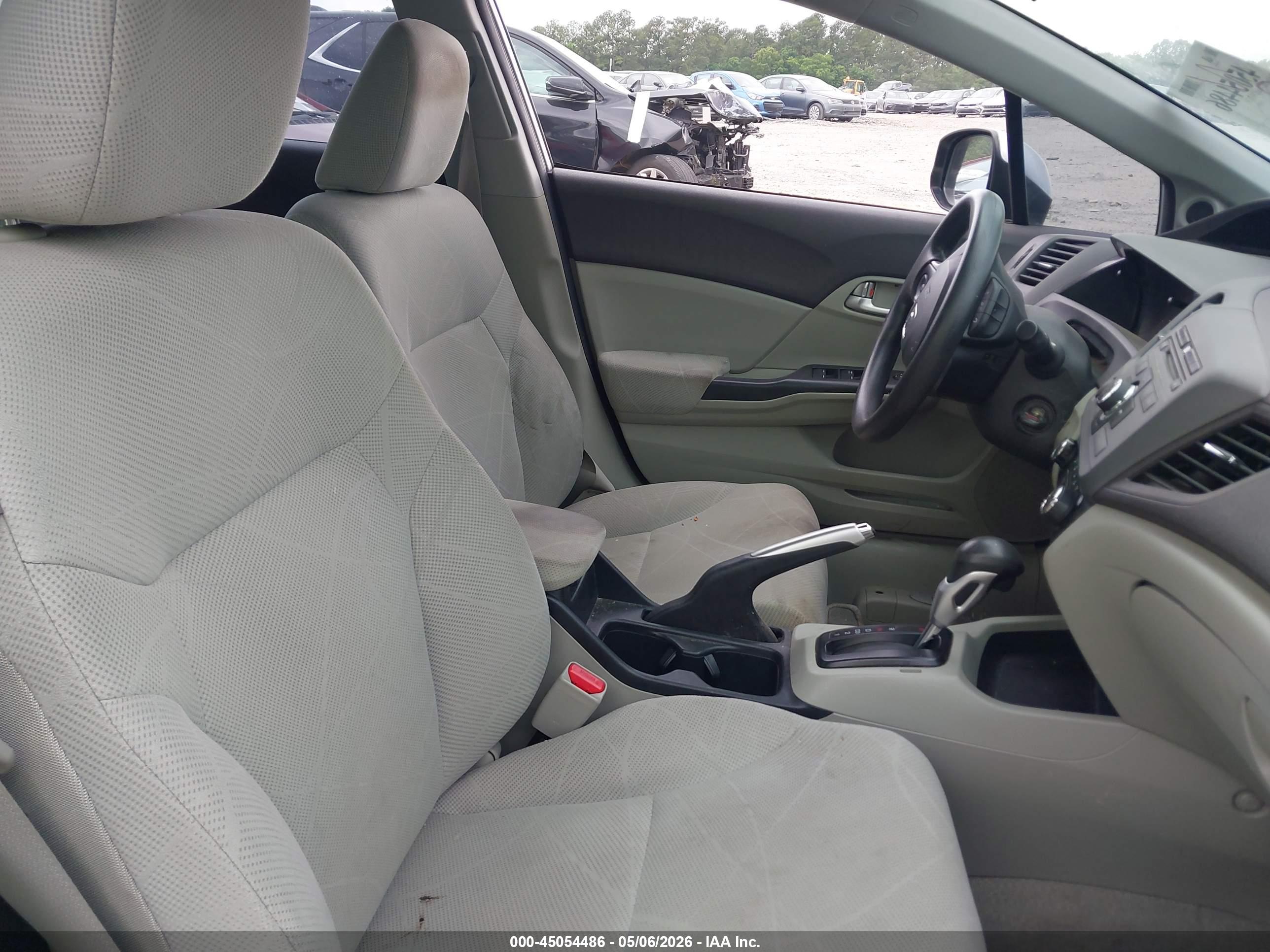 HONDA CIVIC image 5