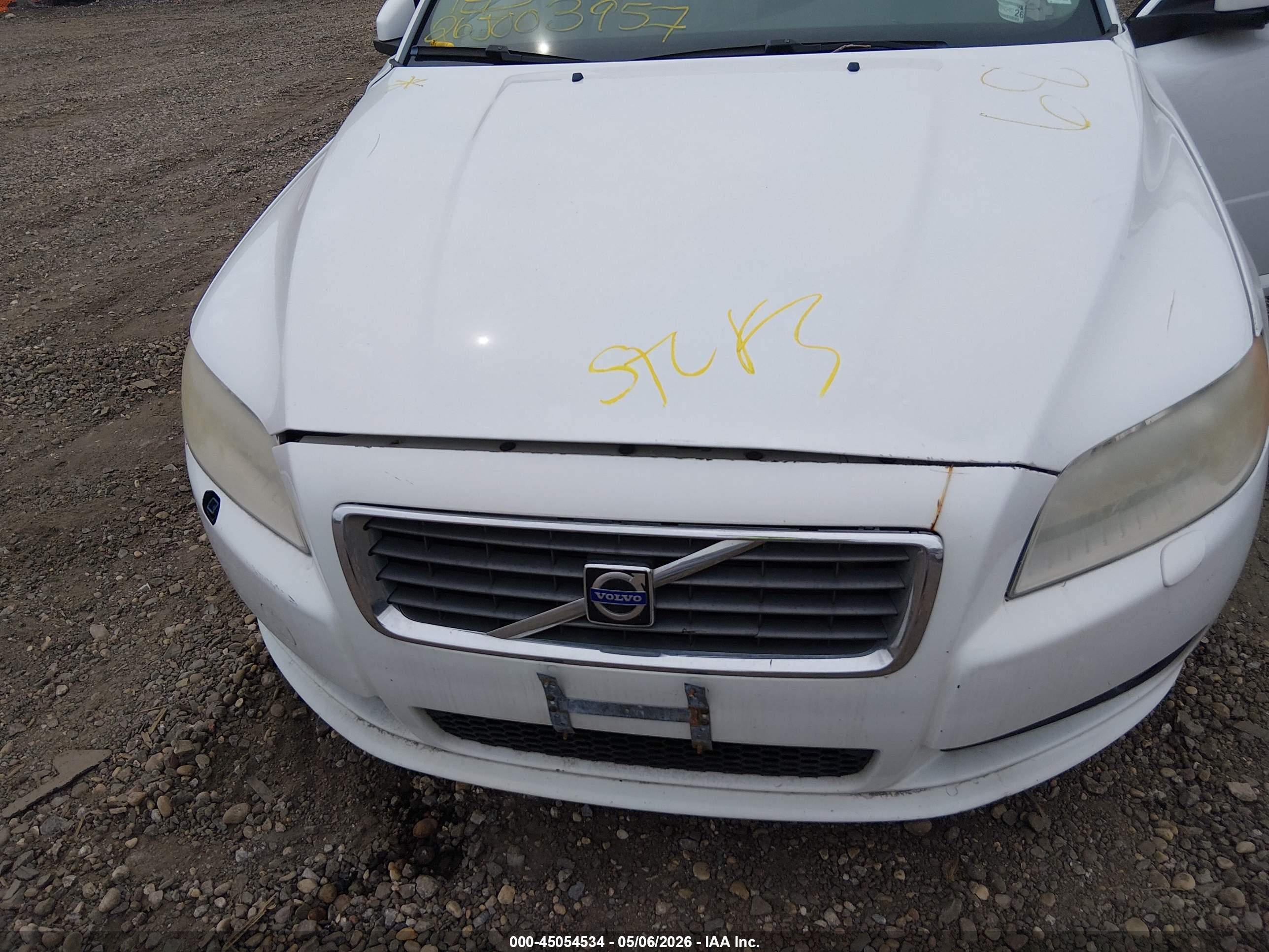 VOLVO S80 image 10