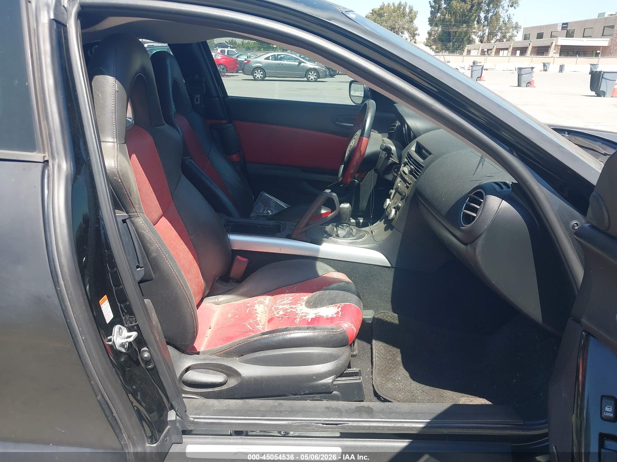 MAZDA RX-8 image 5