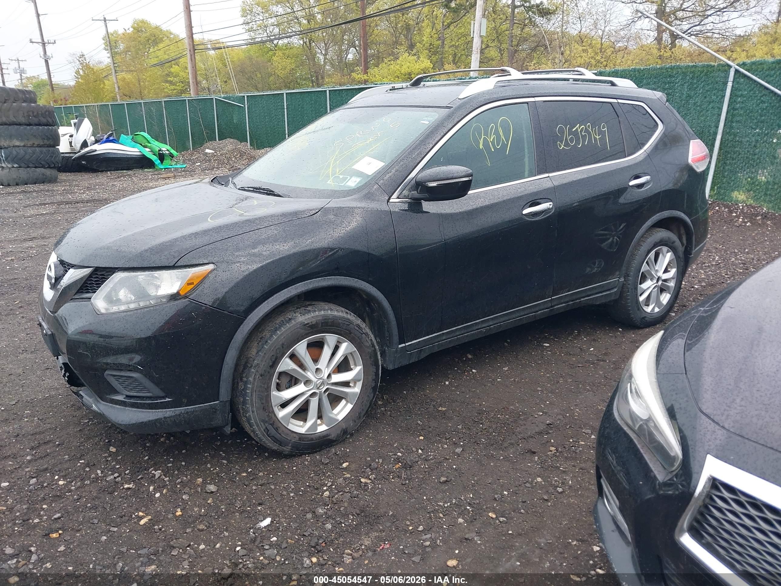 NISSAN ROGUE image 2