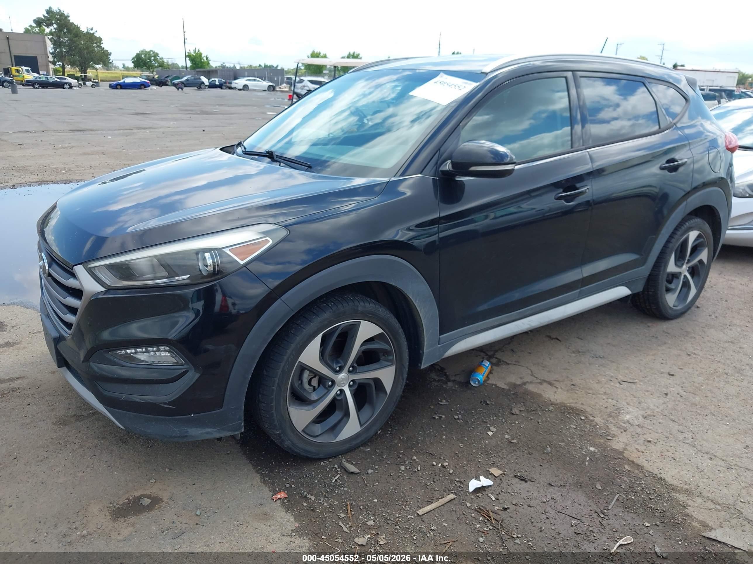 HYUNDAI TUCSON image 2