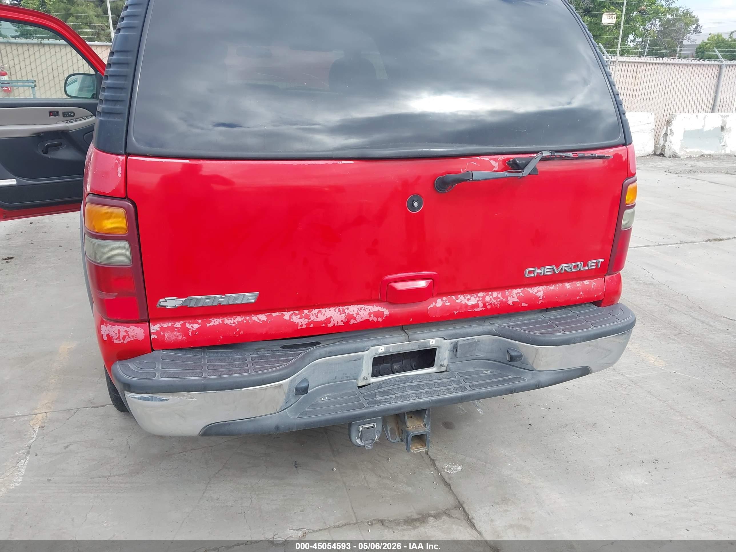 CHEVROLET TAHOE image 6