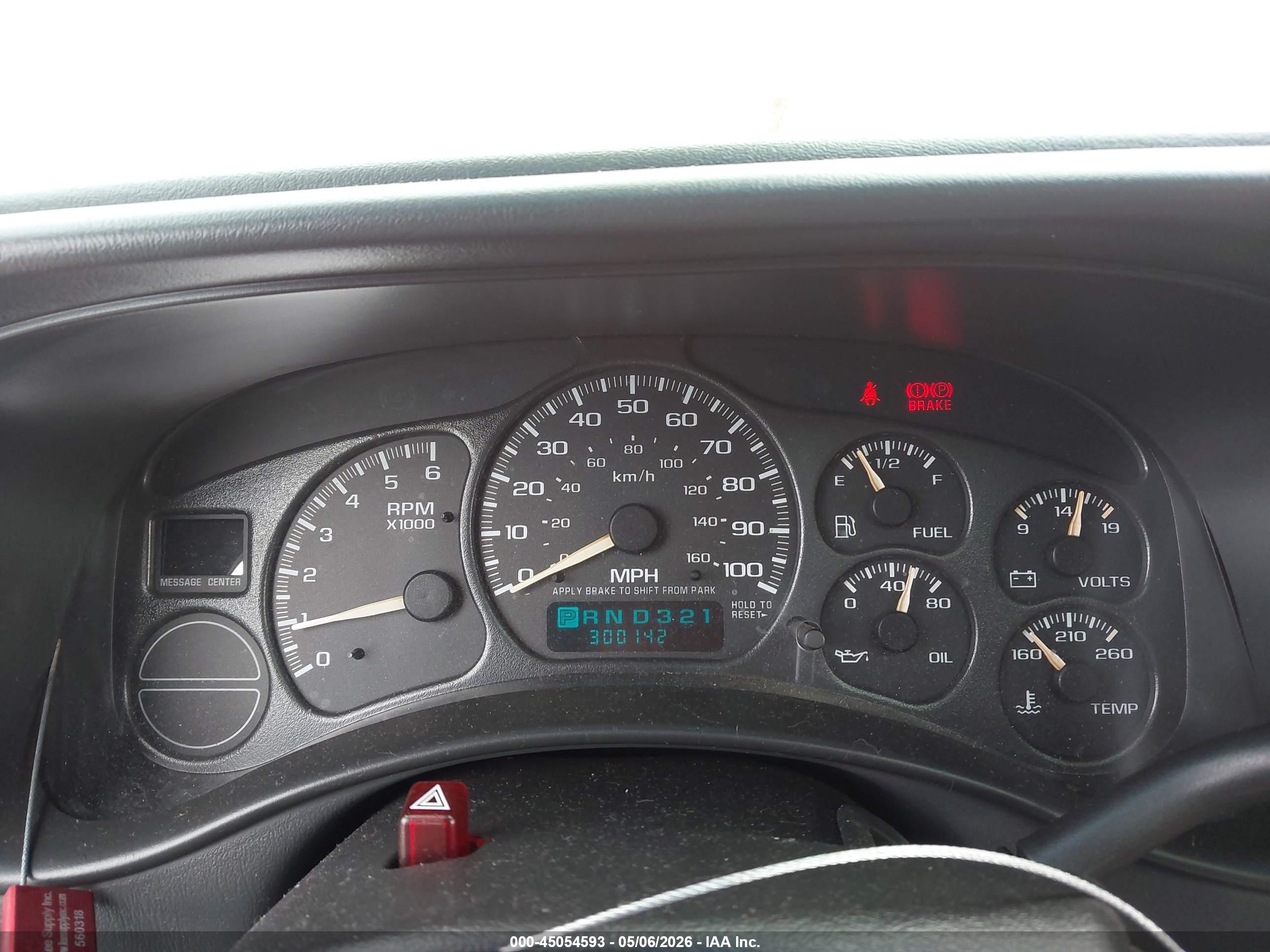CHEVROLET TAHOE image 7