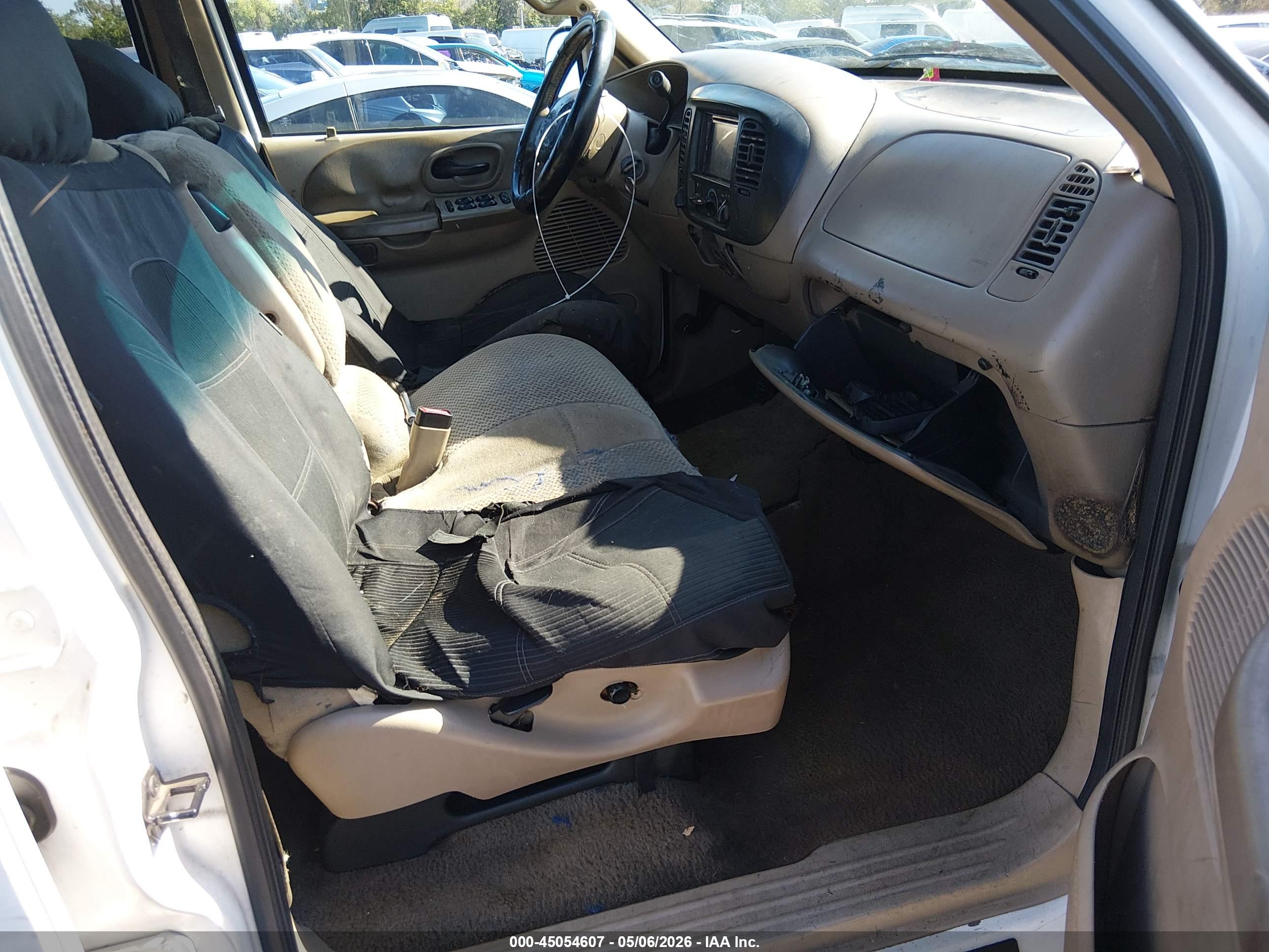 FORD F-150 image 5