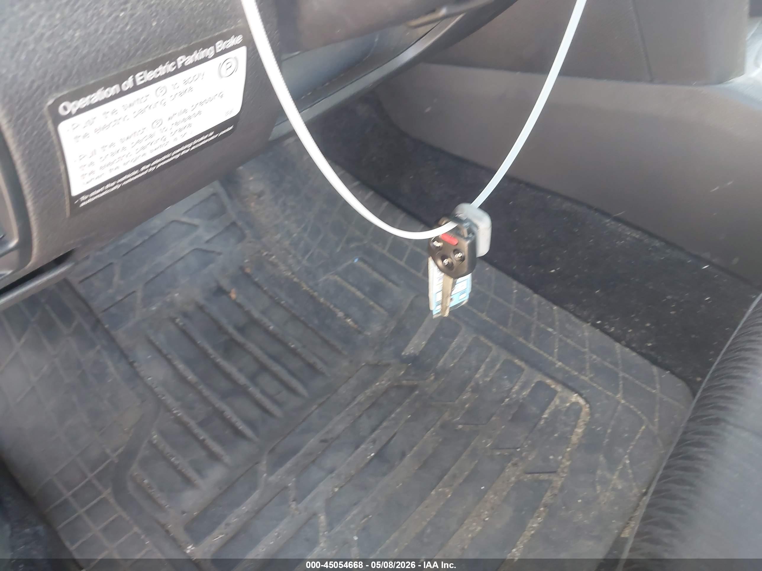 SUBARU OUTBACK image 11