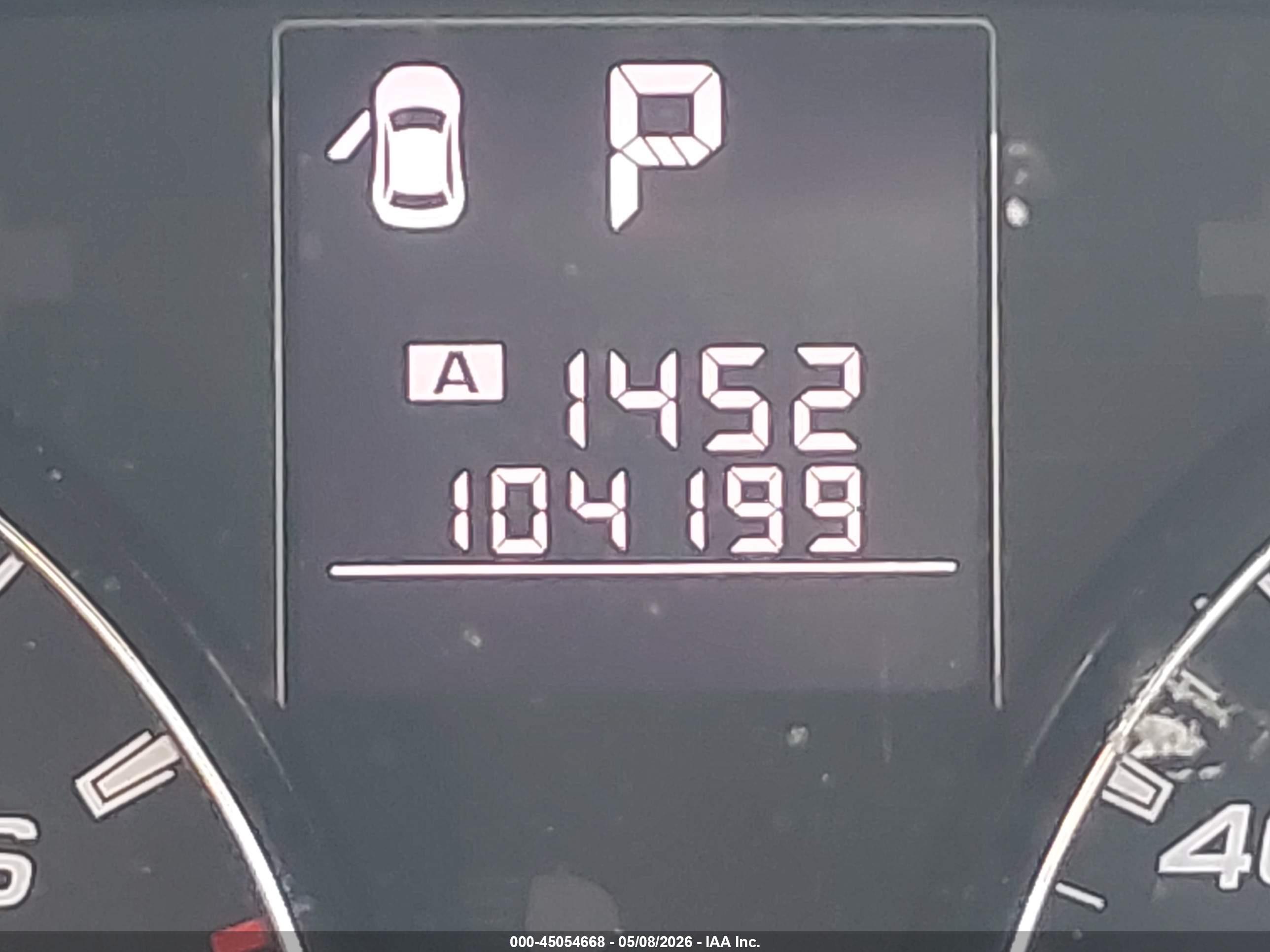 SUBARU OUTBACK image 7